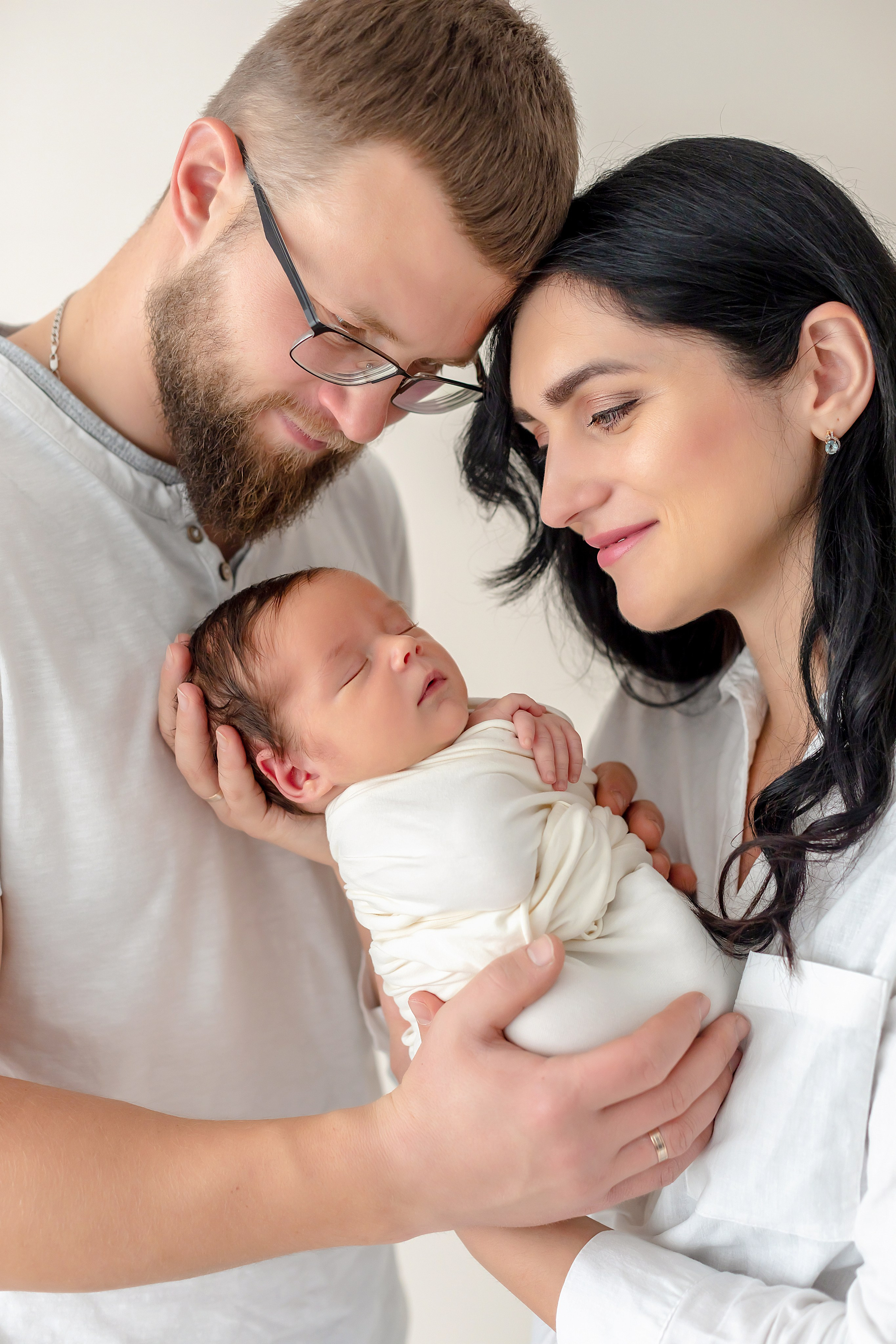 Новорожденные до 28 дней. Фотограф новорожденных в Тюмени