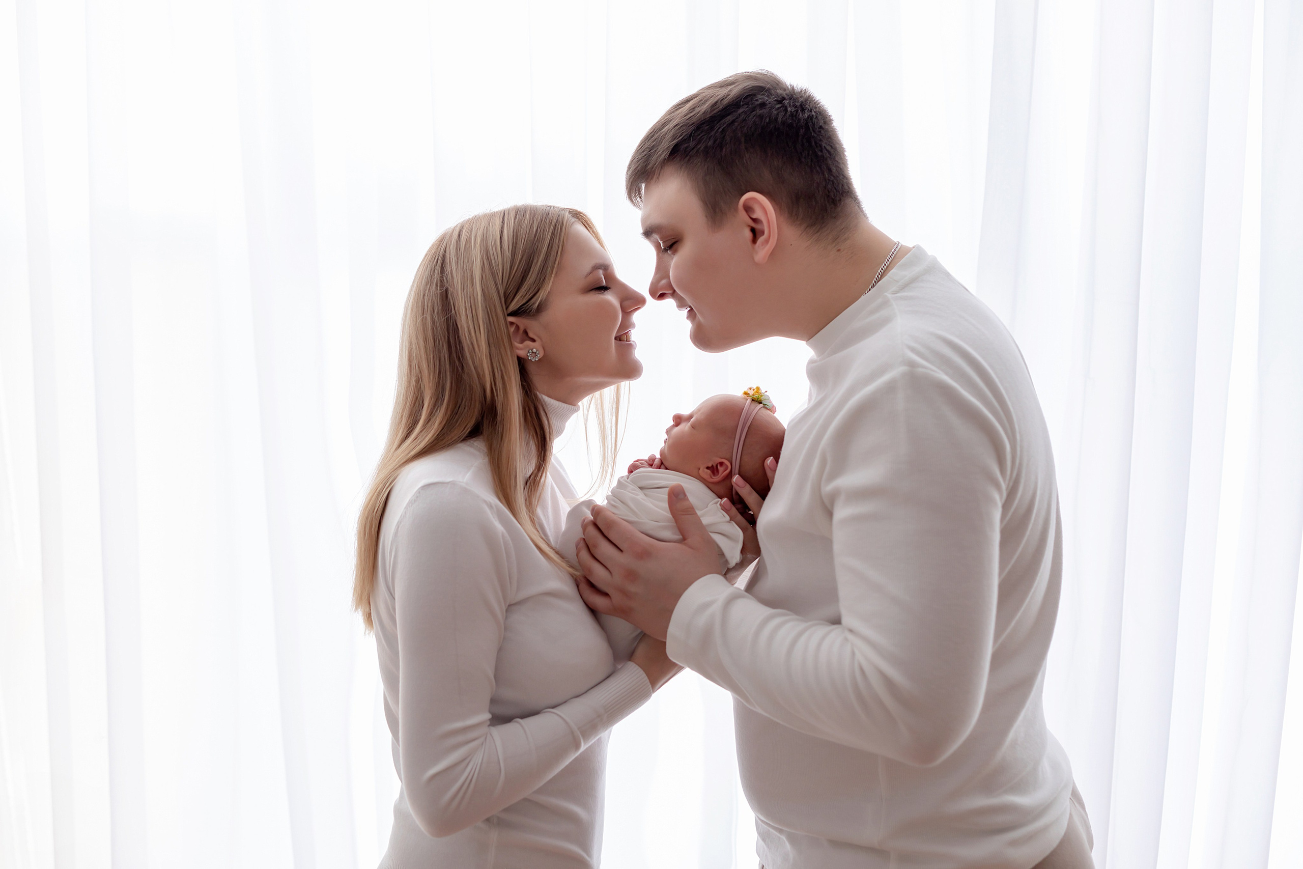 Новорожденные до 28 дней. Фотограф новорожденных в Тюмени