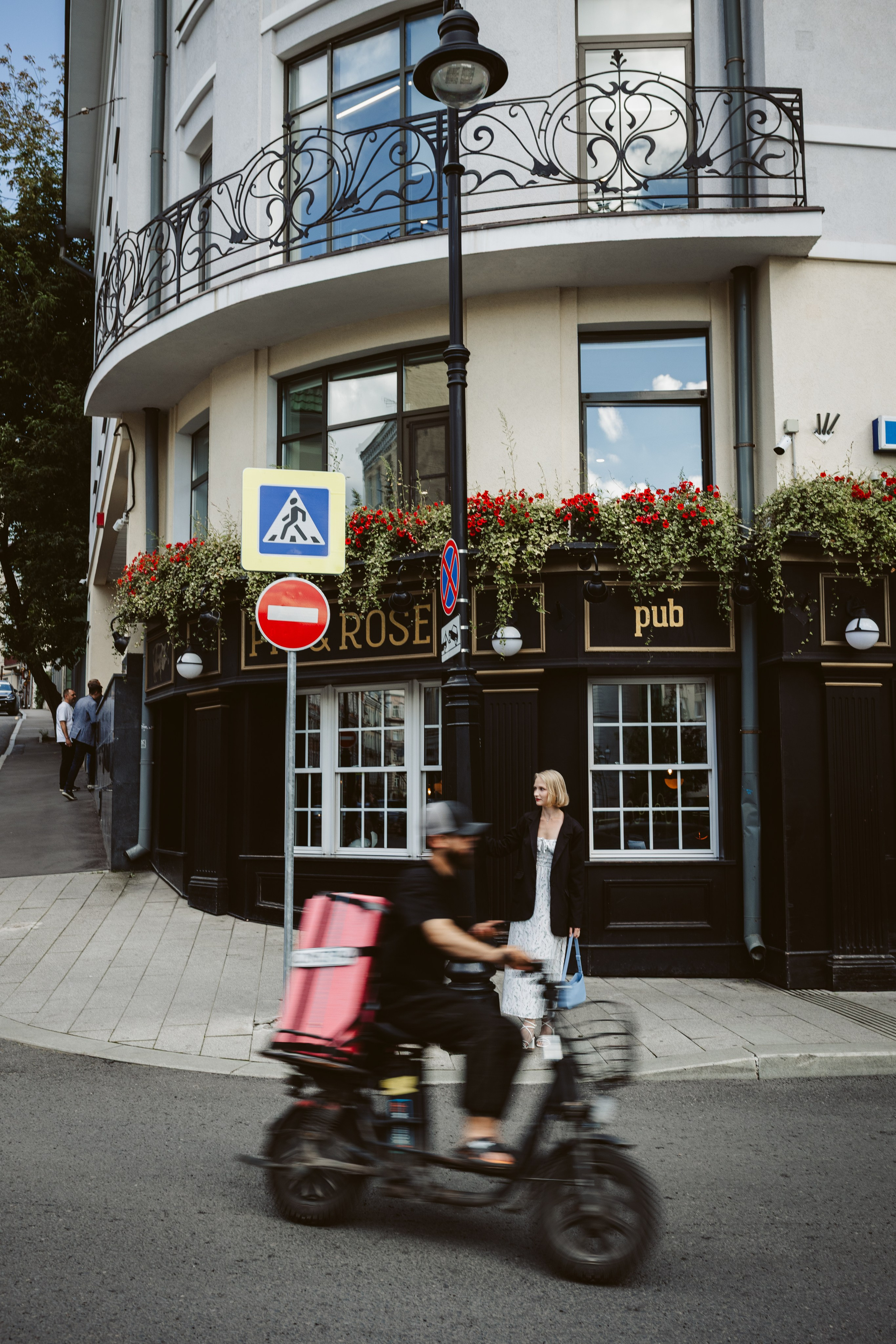 Московские дворики. Свадебный фотограф Курзина Ольга | Москва