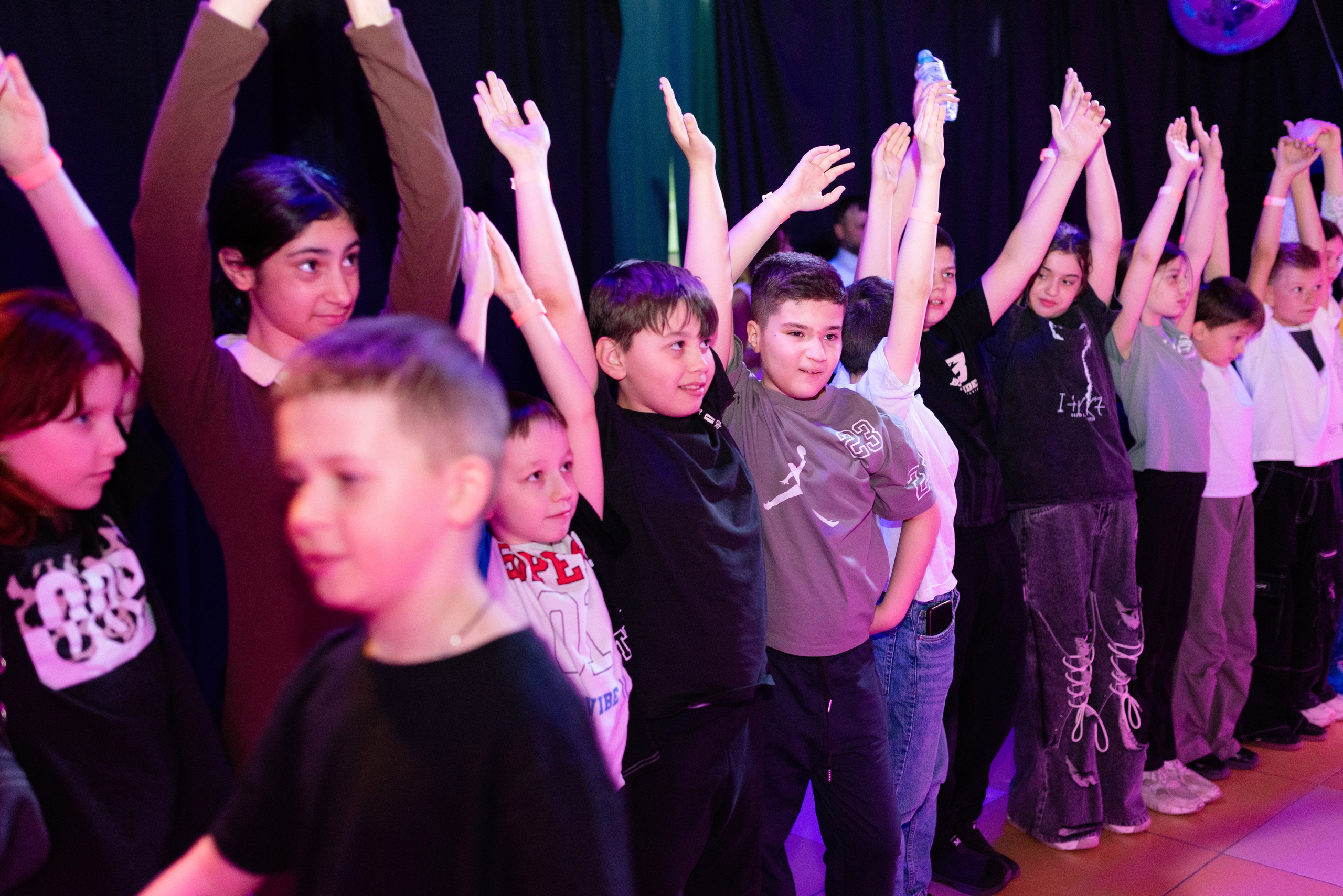 Съёмка выпускного для 4 класса. Детский и семейный фотограф в Сургуте и Нефтеюганске Анна Старцева