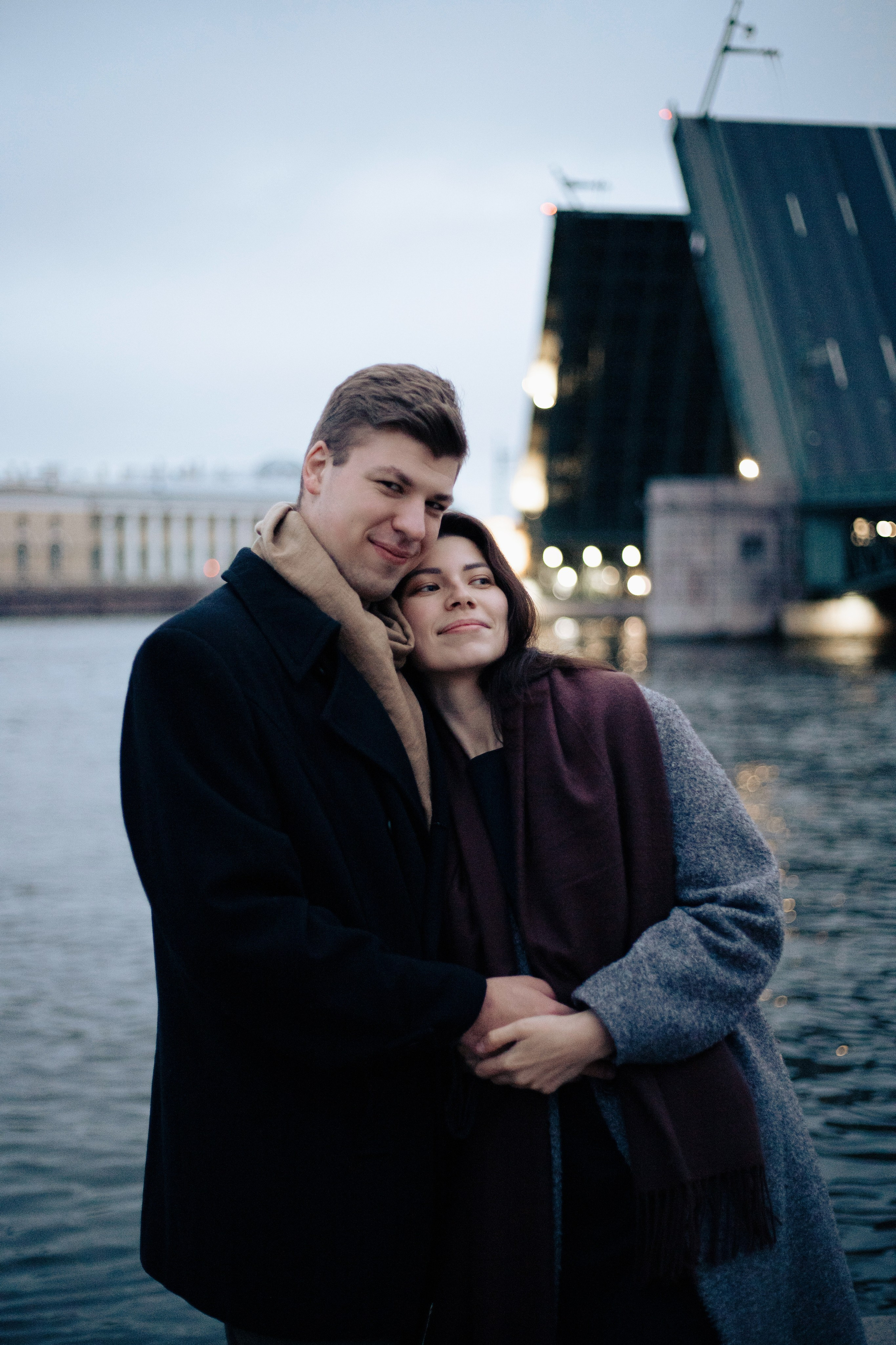 РАЗВОДНЫЕ. Петербургский фотограф — Рия