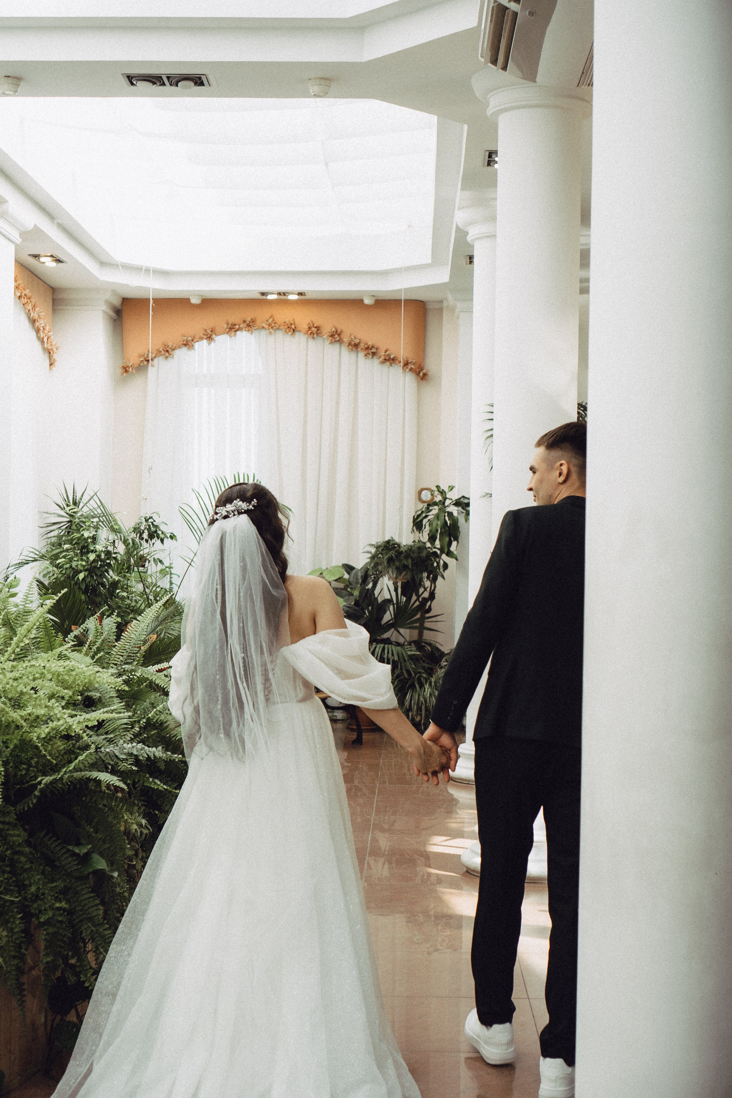 СВАДЕБНАЯ СЬЕМК В ПАРКЕ 300-ЛЕТИЯ. Профессиональный фотограф, Санкт-Петербург — Виктория Богомолова