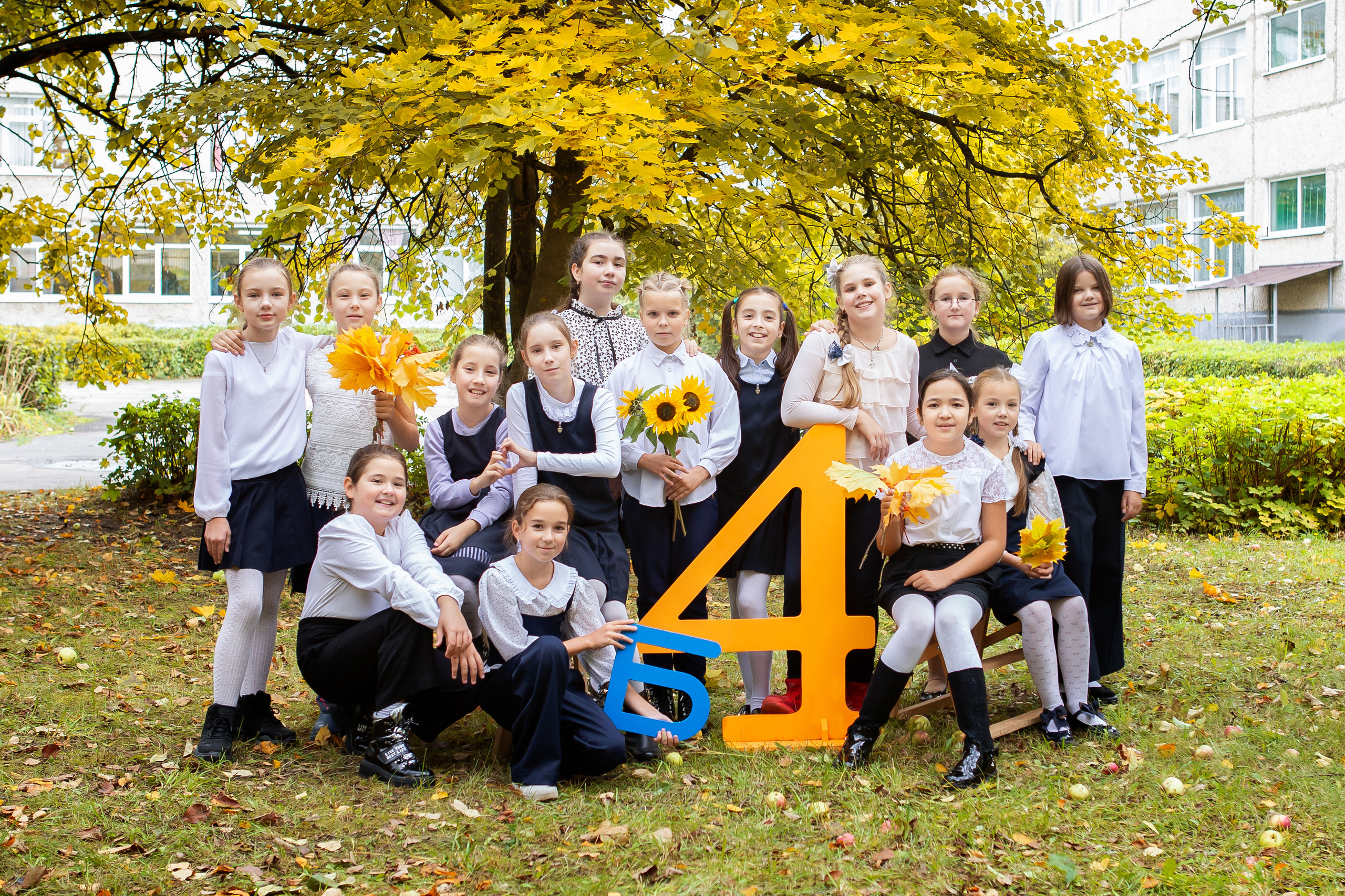 Школа 4 классы. Выпускные альбомы для школ и детских садов