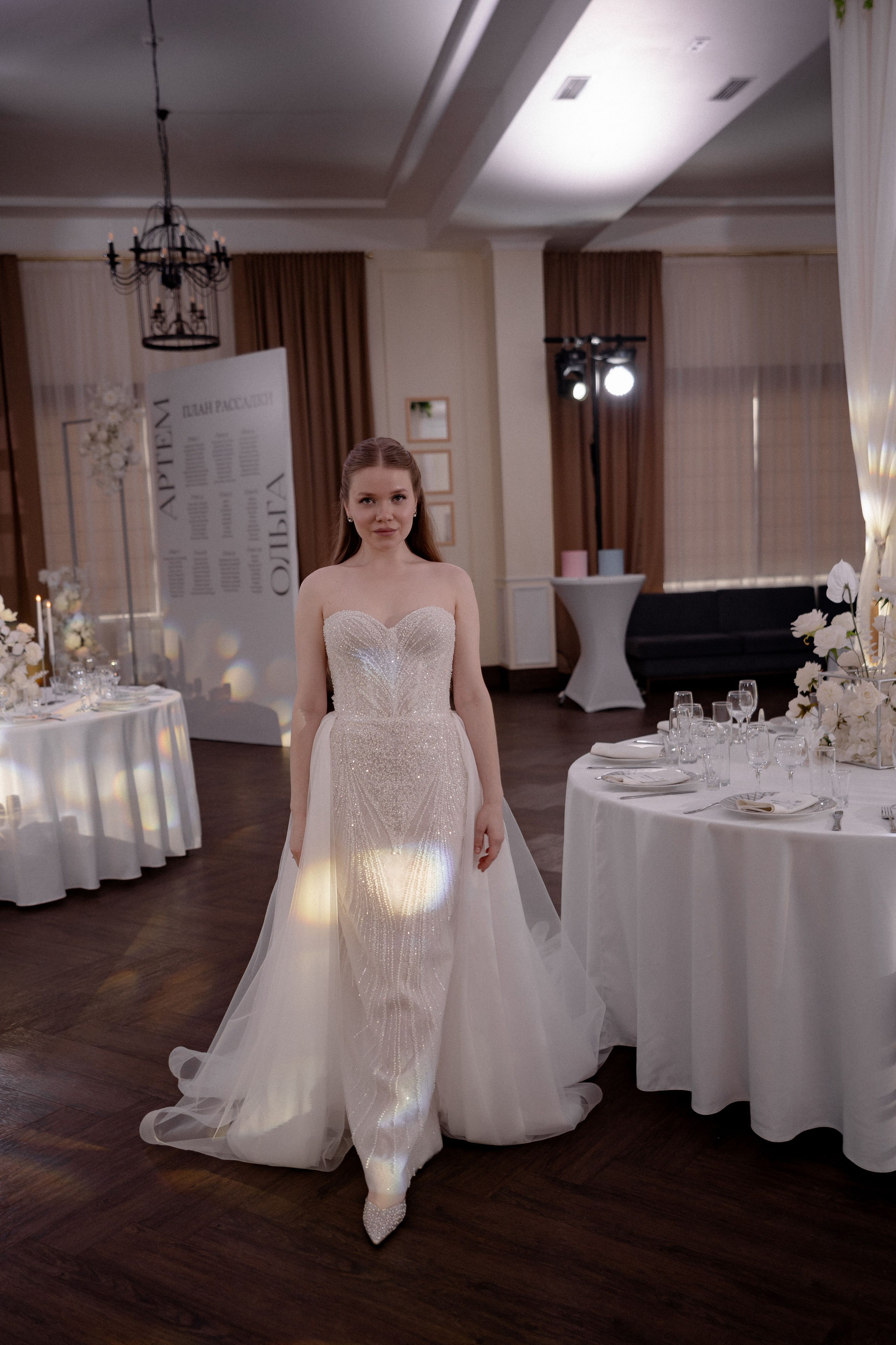 СВАДЕБНАЯ СЬЕМКА СБОРОВ В ОТЕЛЕ И ВЫЕЗД НА ЦЕРЕМОНИЮ (СНЯТО В СИБИРЕ В НИЖНЕВАРТОВСКЕ). Профессиональный фотограф, Санкт-Петербург — Виктория Богомолова