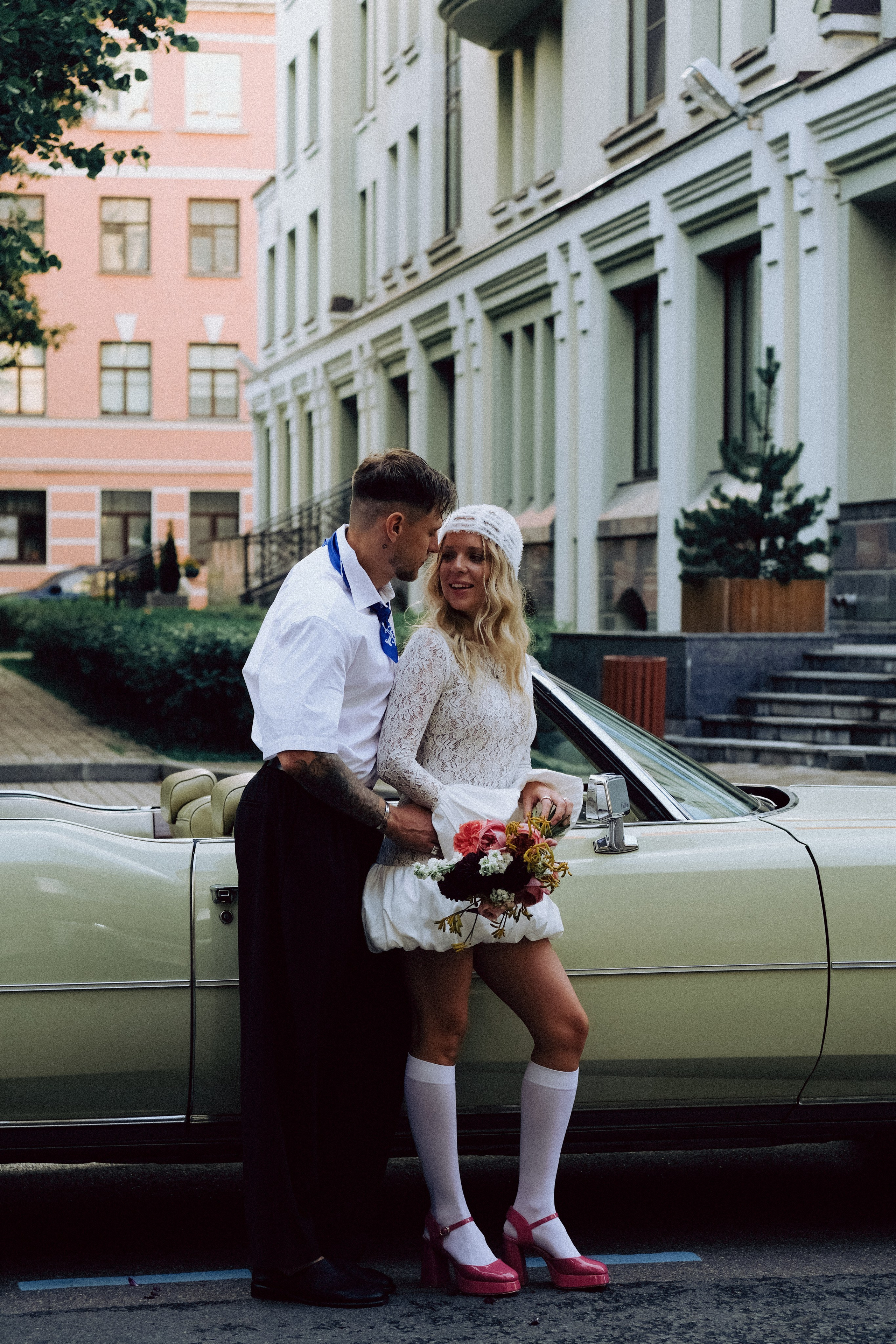 СВАДЕБНАЯ СЬЕМКА С КАБРИОЛЕТОМ В САНТК-ПЕТЕРБУРГЕ НА ПЕТРОГРАДКЕ В ОТЕЛЕ ПАНОРАМИКА. Профессиональный фотограф, Санкт-Петербург — Виктория Богомолова