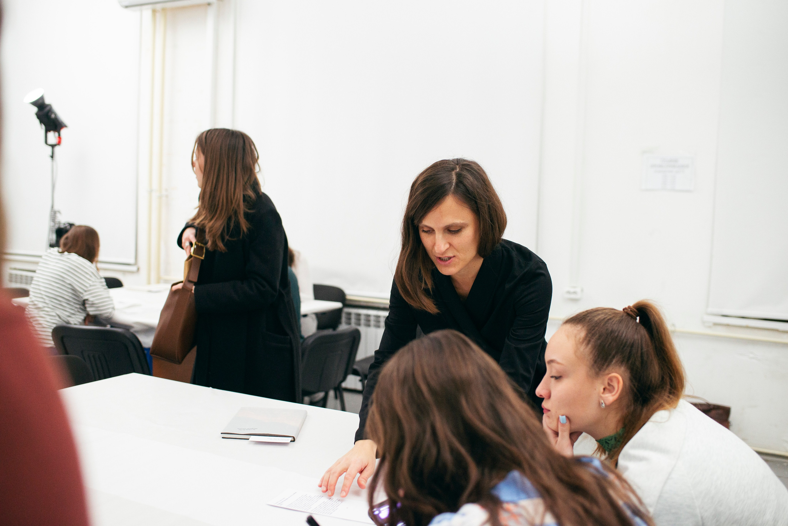 Вечер фото книг в Школе Дизайна. Фотограф в Москве Алейникова Евгения