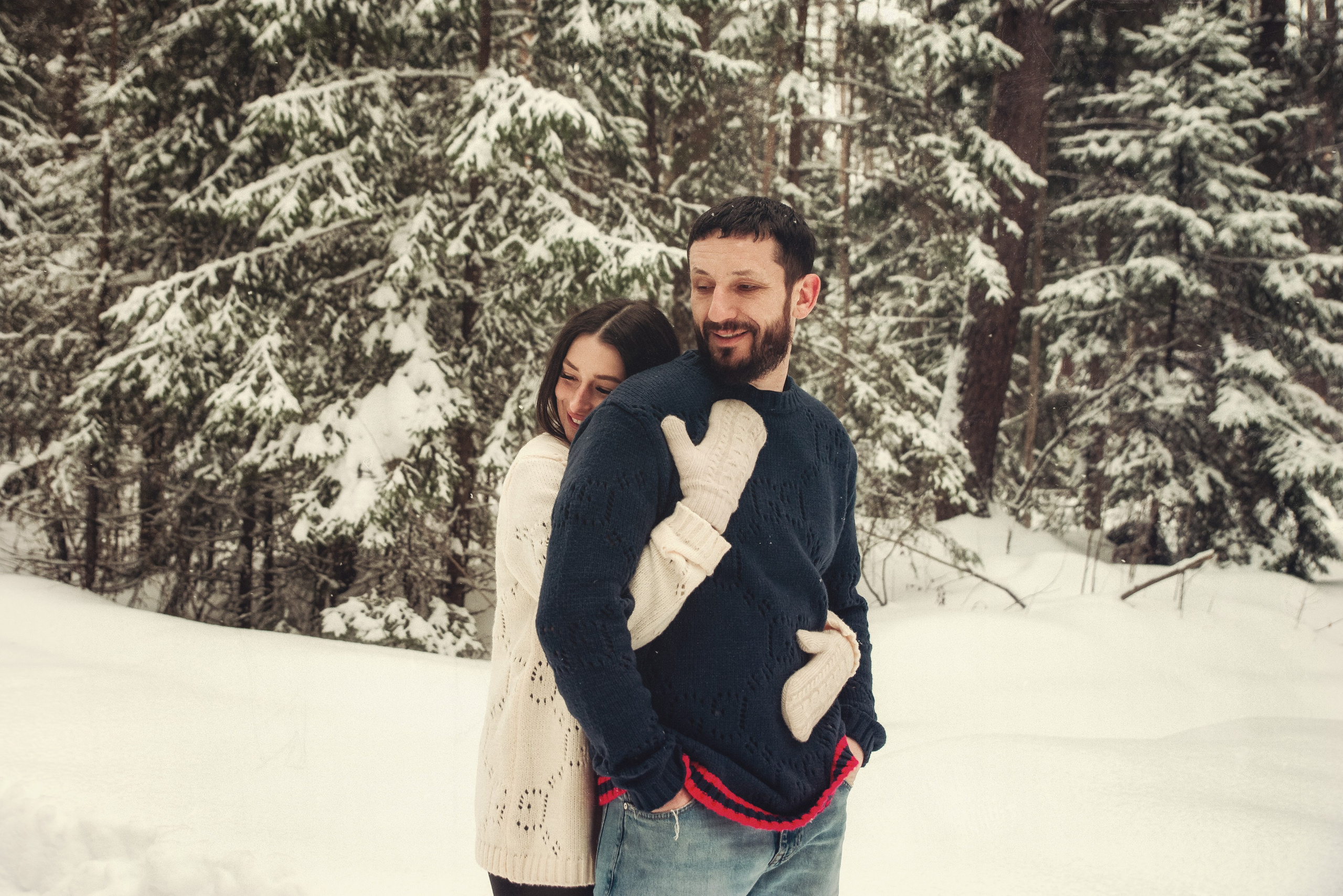В зимнем лесу. Фотограф Крещение Венчание Москва