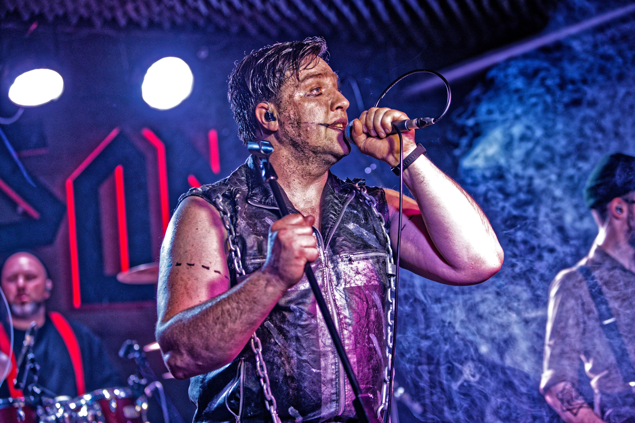 Выступление группы LAZO. Кутузов Евгений Фотограф в Южно-Сахалинске