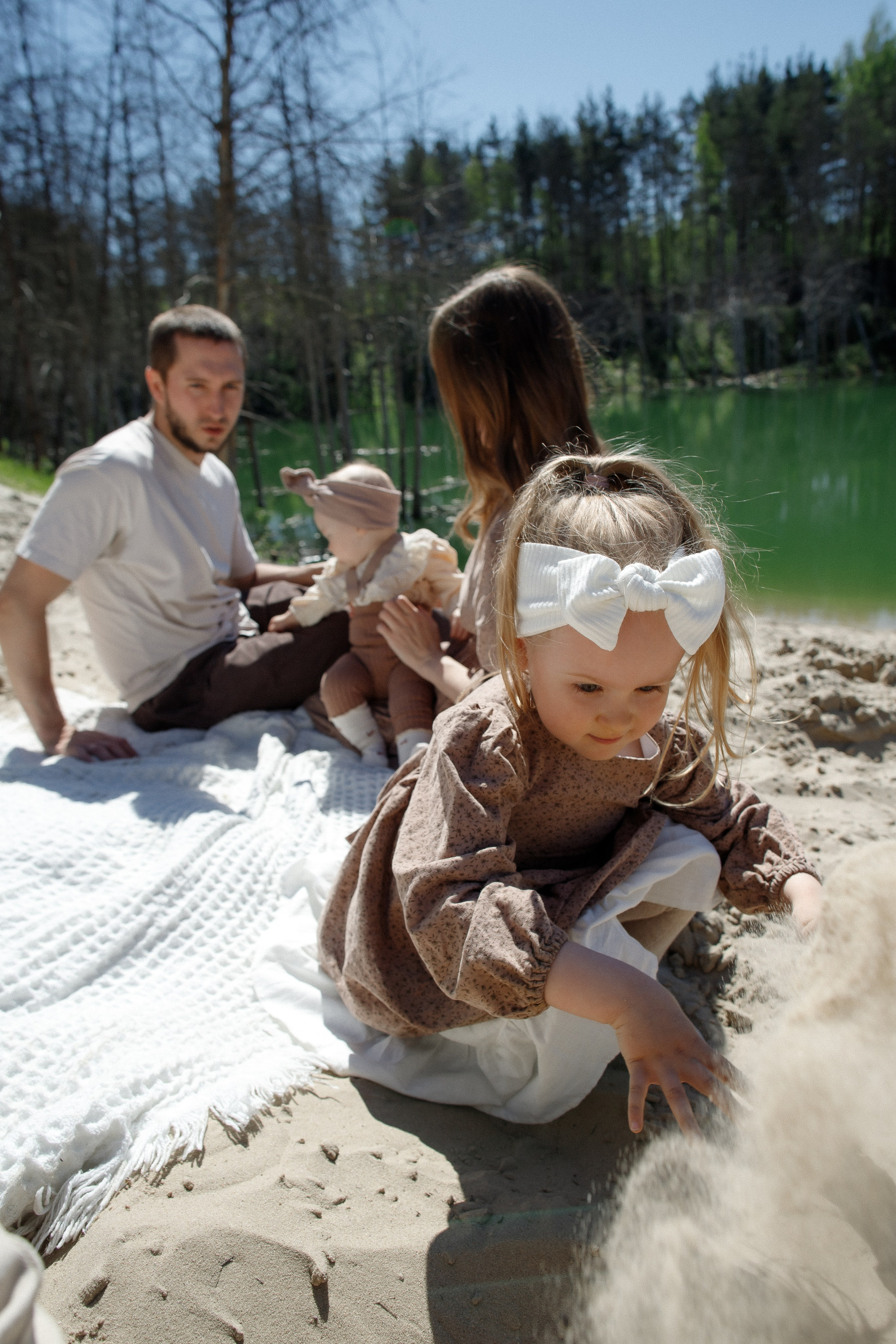 Семейная съемка на карьере. Фотограф Карпачан Анастасия