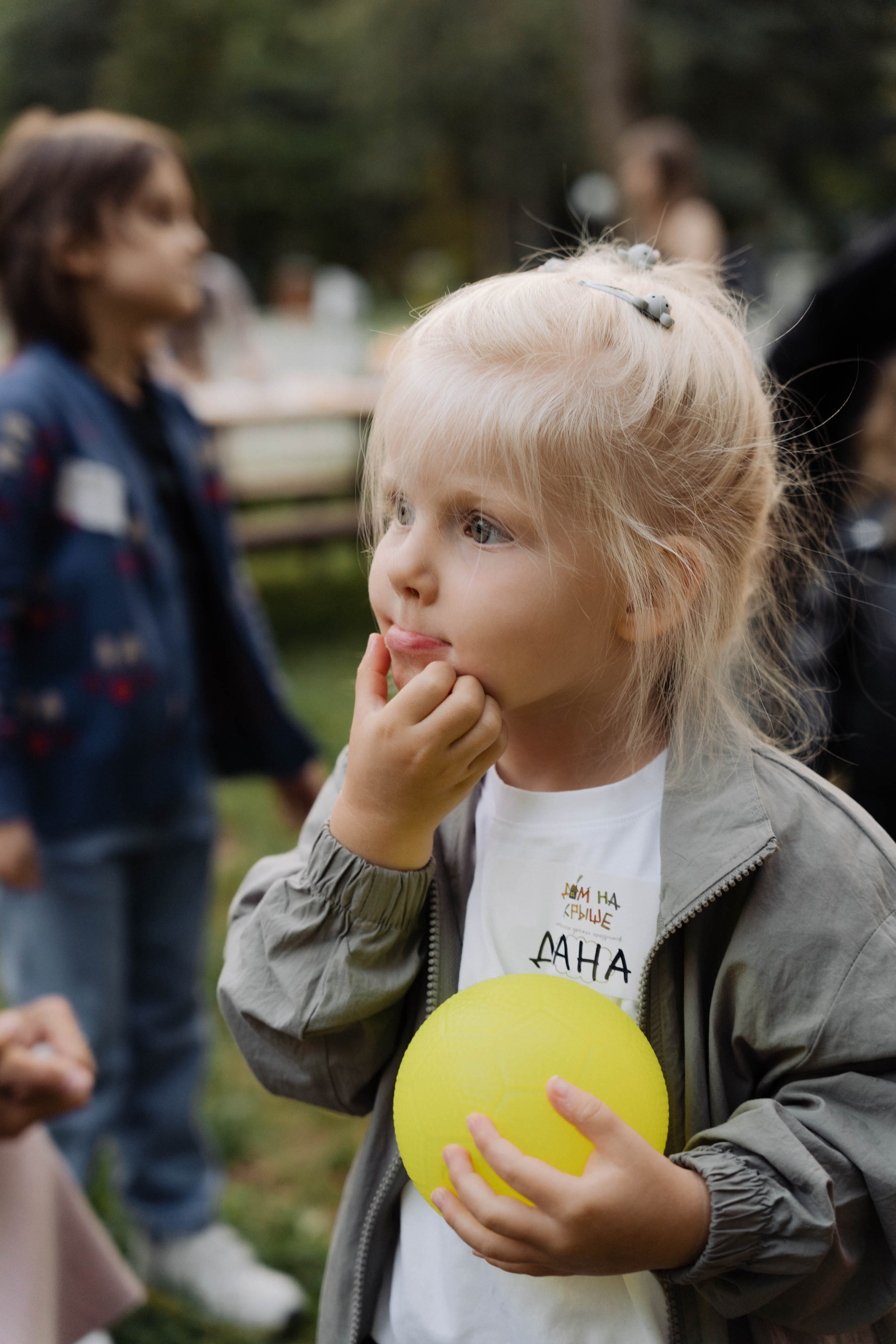 Встреча в «Робине» Переделкино. ФОТОГРАФ КСЕНИЯ СОСНОВСКАЯ