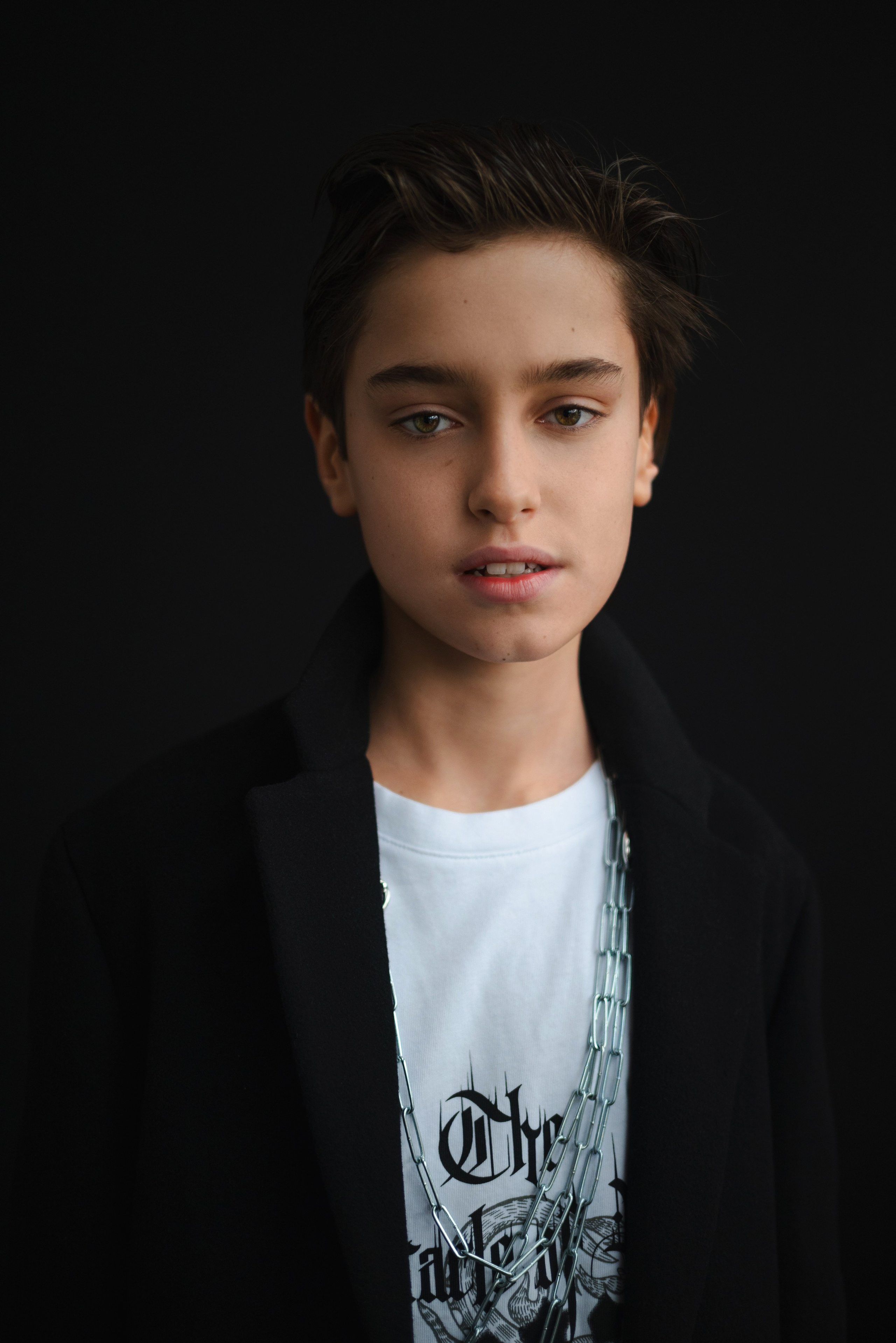 Vlad. Фотограф Москва Виктория Вишневская актерское / модельное портфолио