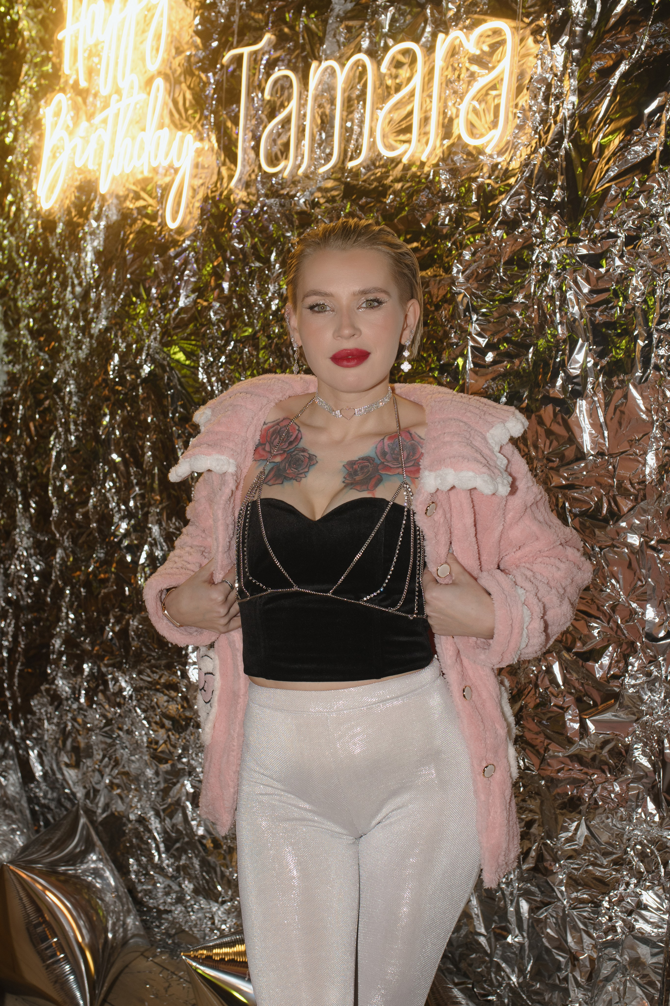 День рождения Томы — Let`s Talk Bar. Свадебный фотограф Екатеринбург/Челябинск — Любовь Волохова