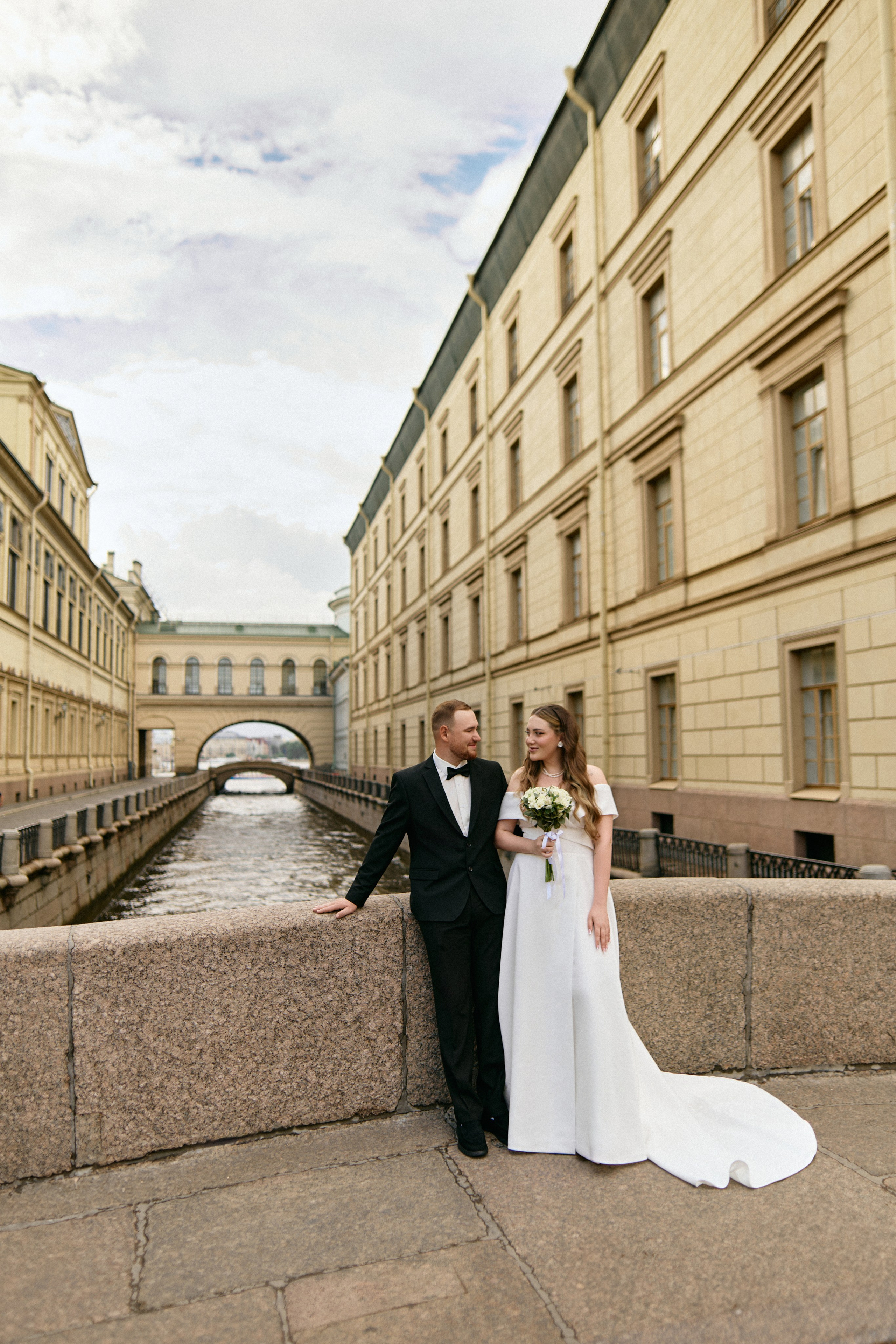 Дмитрий & Дарья. Сестры Карабаза. Фотографы и ретушеры в Москве и Санкт-Петербурге