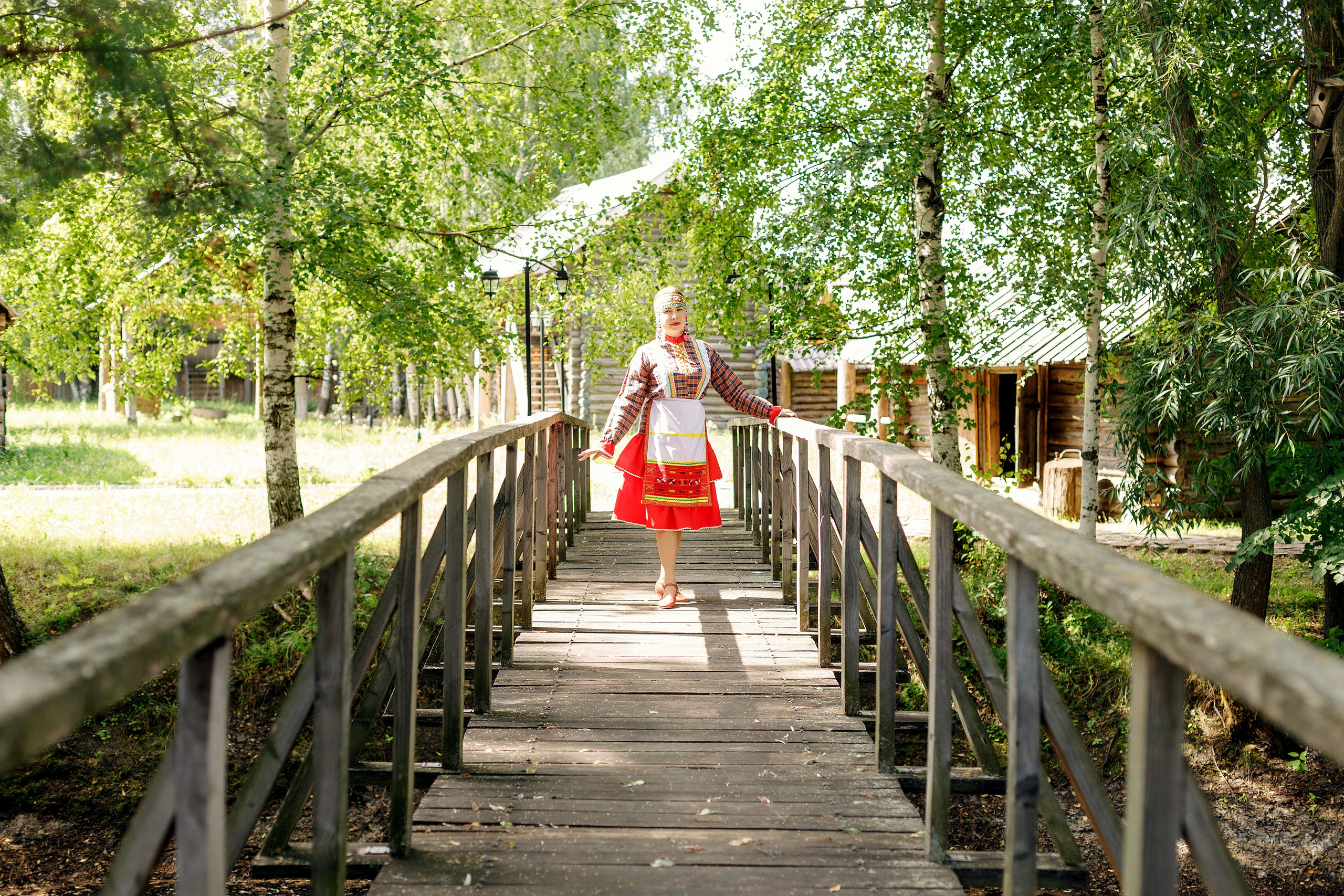 Фотосессия с Екатериной Анисимовой в Ибресинском этнографическом музее. Портретный и репортажный фотограф в Чебоксарах Андриян Чаркин