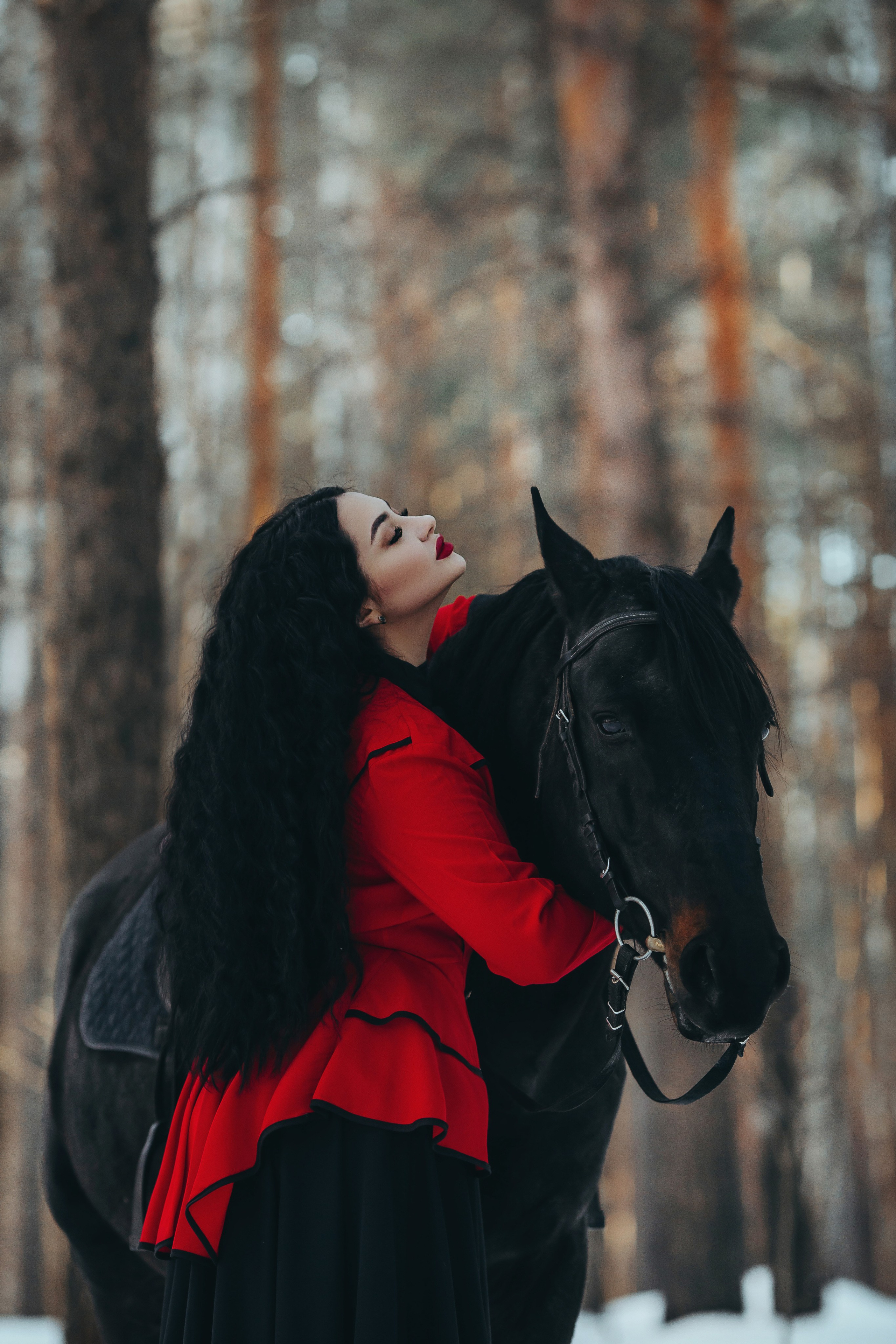 Жакет и юбка до 48. 