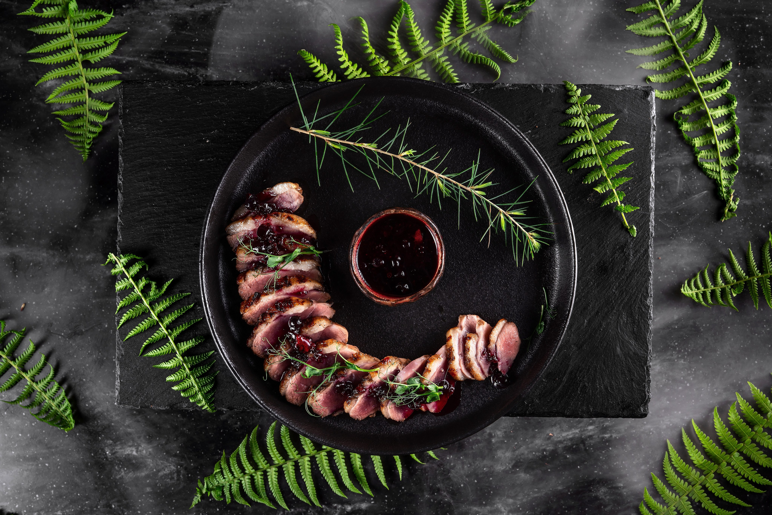 Ресторан в лесу Сочи. Фотограф Сочи