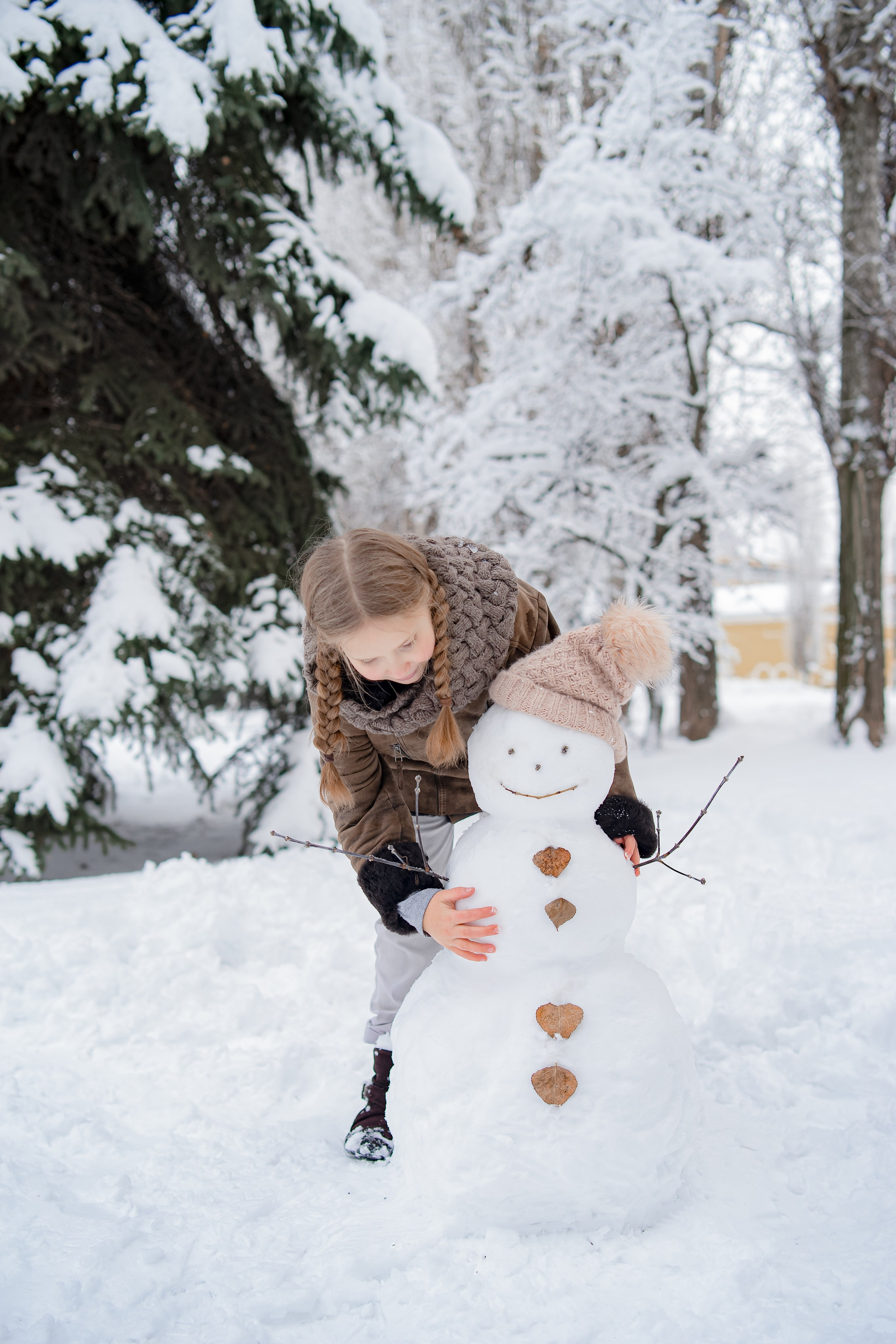 Снеговик. Фотограф Людмила Панюхина г. Нижний Новгород