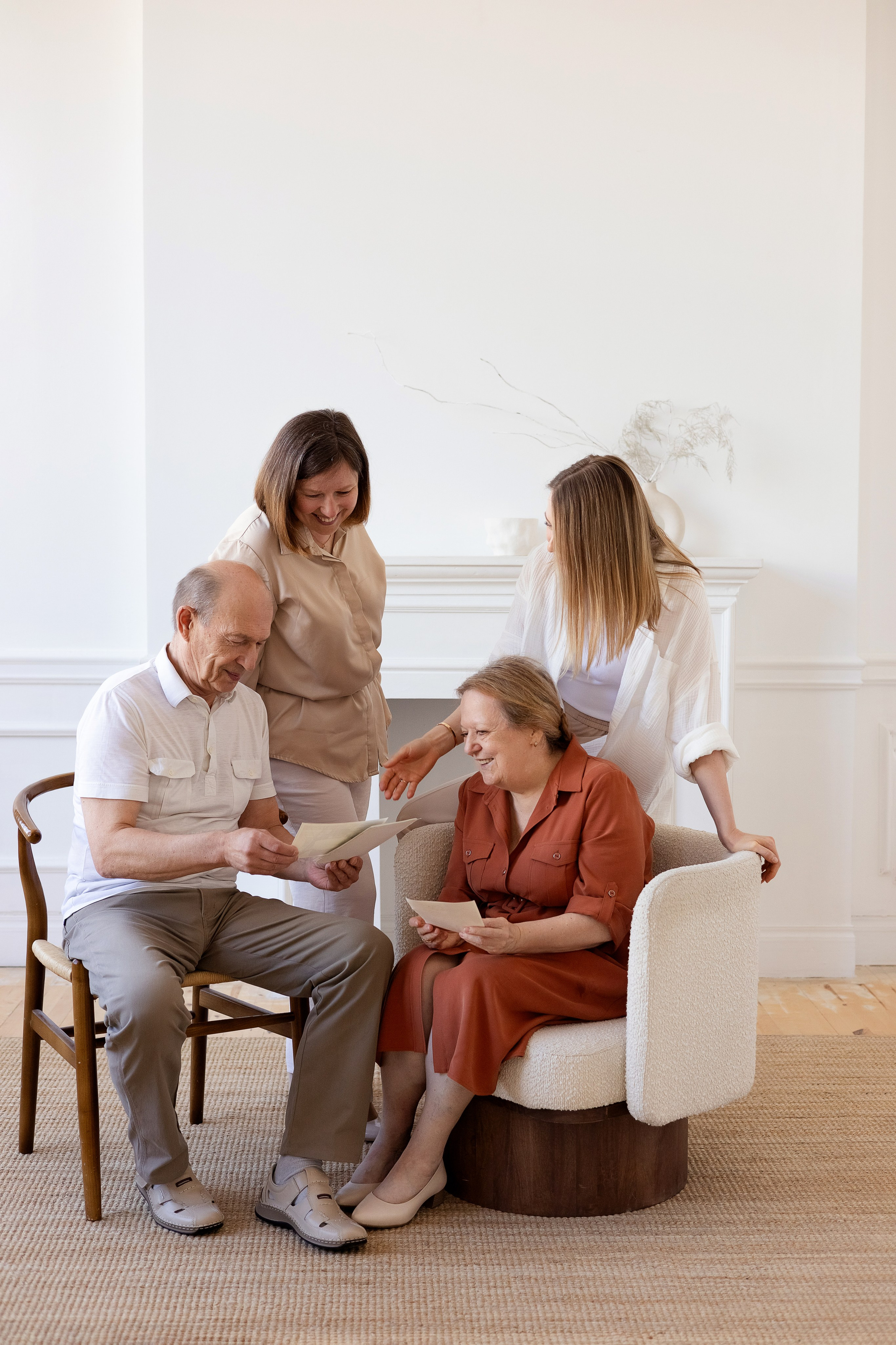 Съемка большой семьи в студии SVET. Семейный фотограф в Екатеринбурге Маргарита Курносова