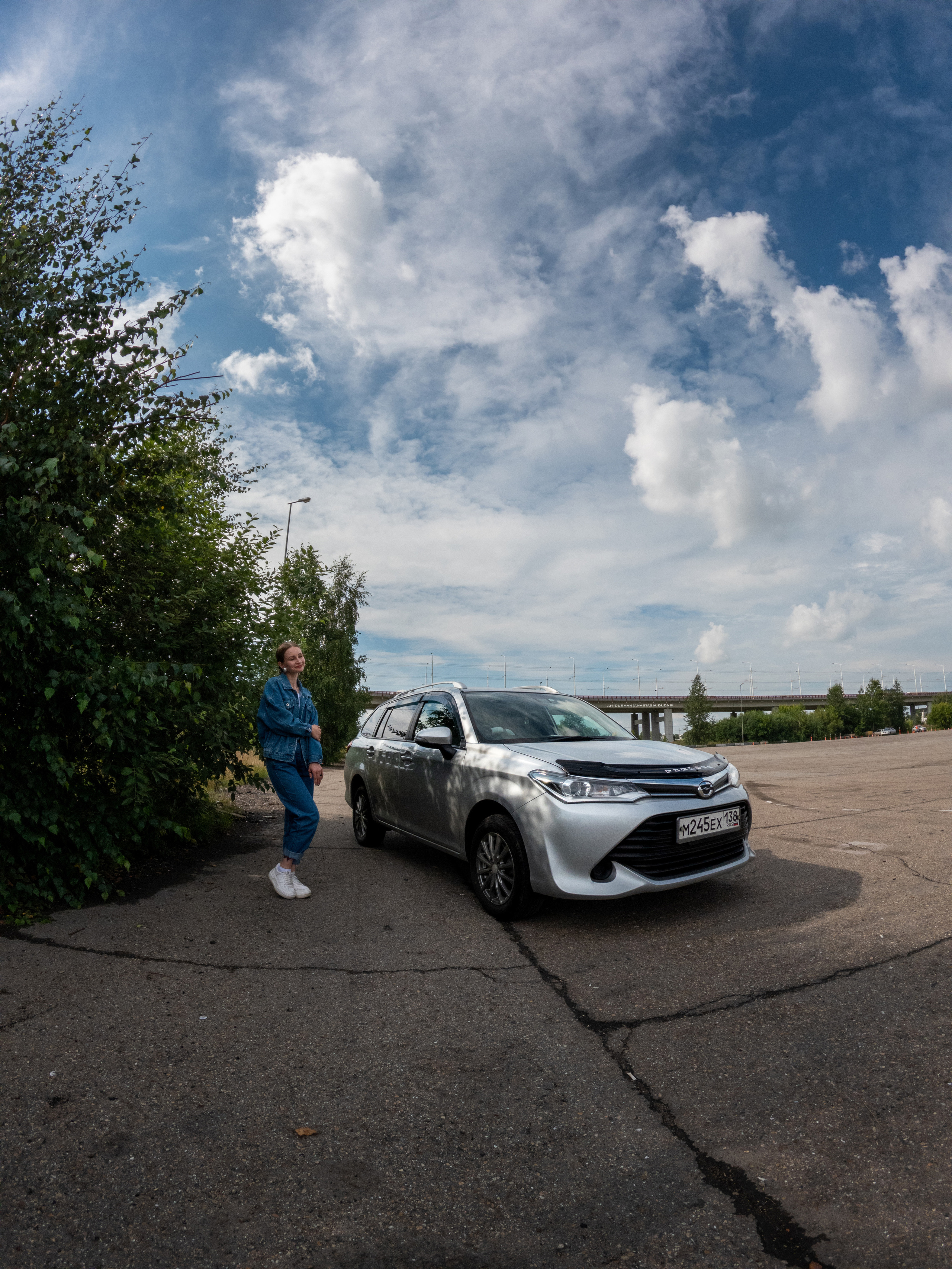 Toyota Corolla Fielder. Фотограф, видеограф и пилот дрона на Байкале