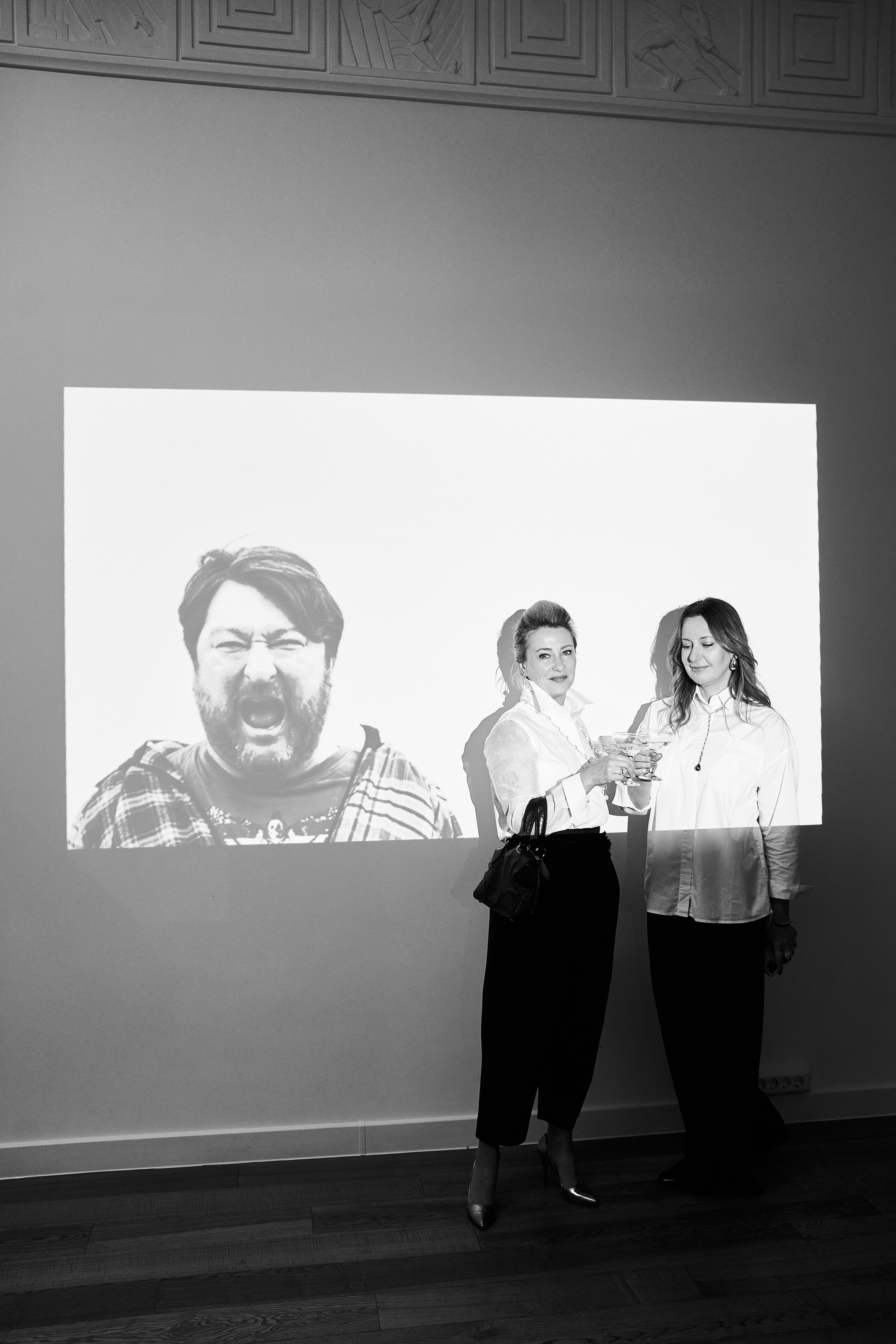 • чёрно-белый репортаж. Фотограф, индивидуальные женские, мужские фотосессии в Ростове-на-Дону