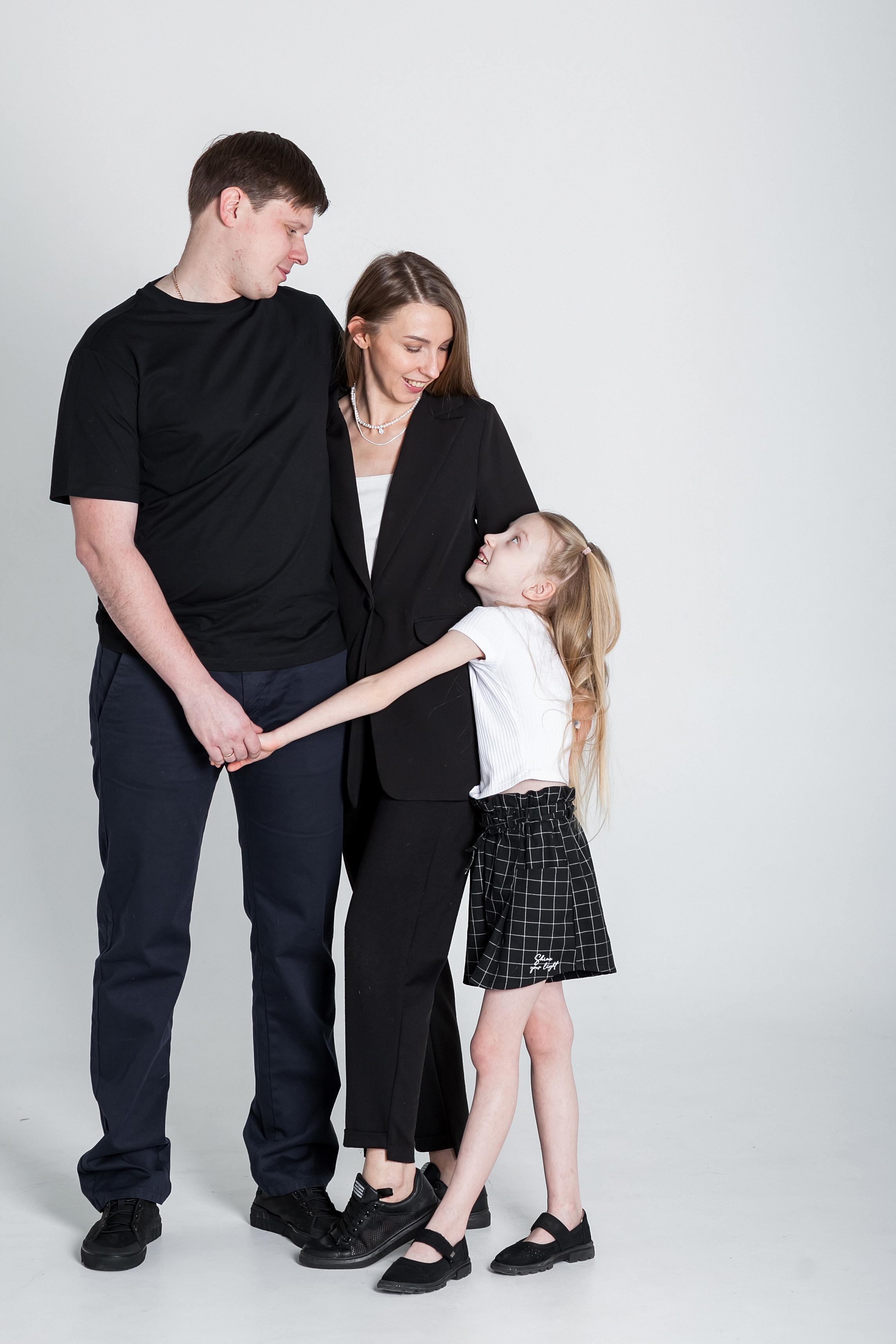 Татьяна & Александр & Вероника. Семейный и детский фотограф в Омске Елена Малахова