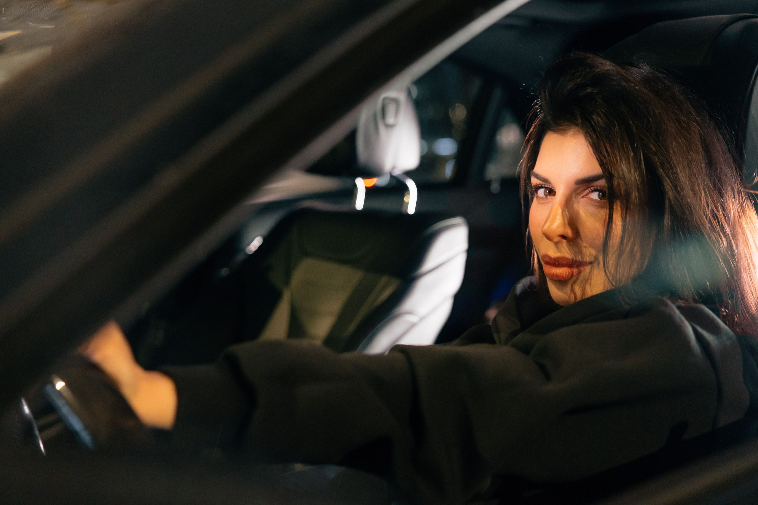 МАРИНА. Я фотограф из Москвы к Вашим услугам