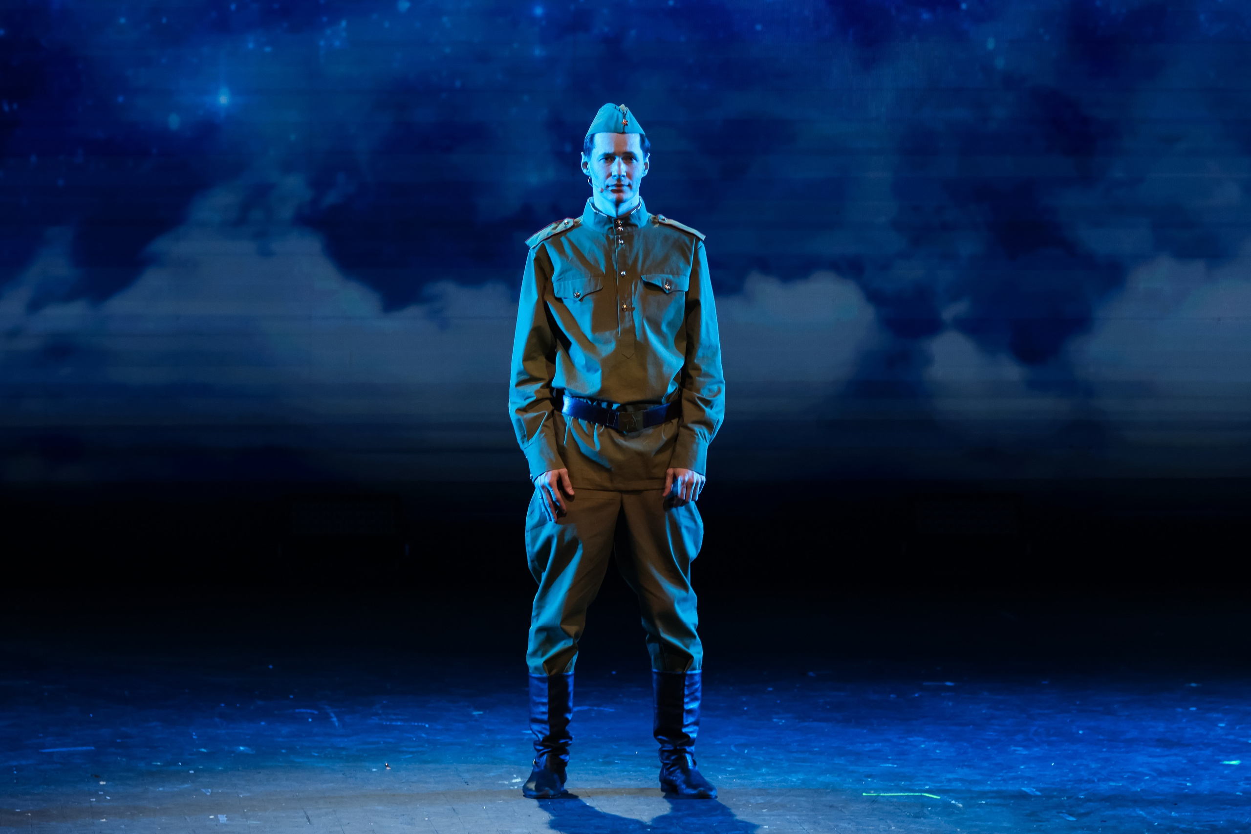 Василий Теркин, театр «Русская песня». Фотограф Ольга Махалова — Санкт-Петербург, Москва, Нижний Новгород