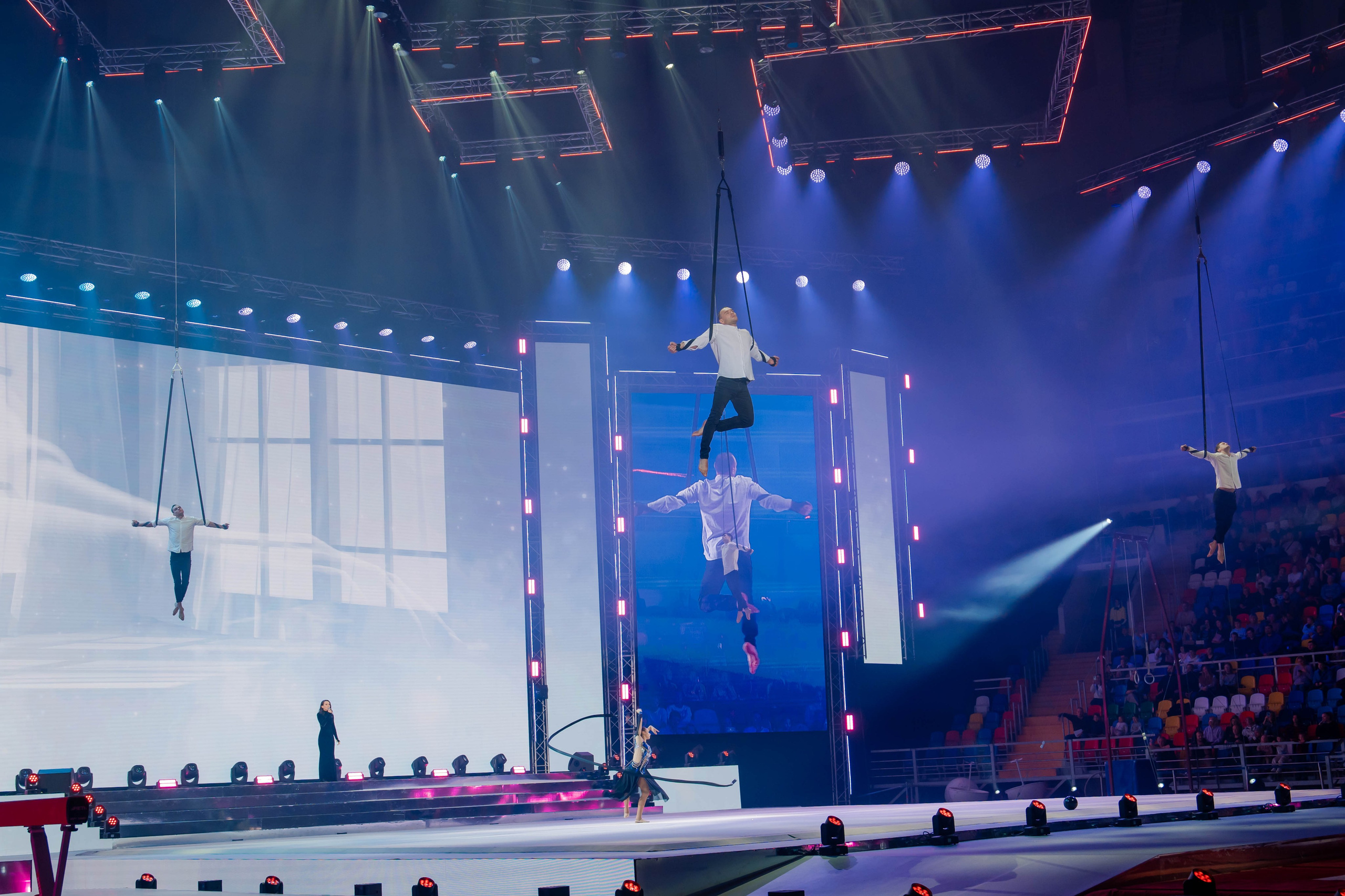 Шоу Алексея Немова 2024. Крамер Юлиана детский и семейный фотограф