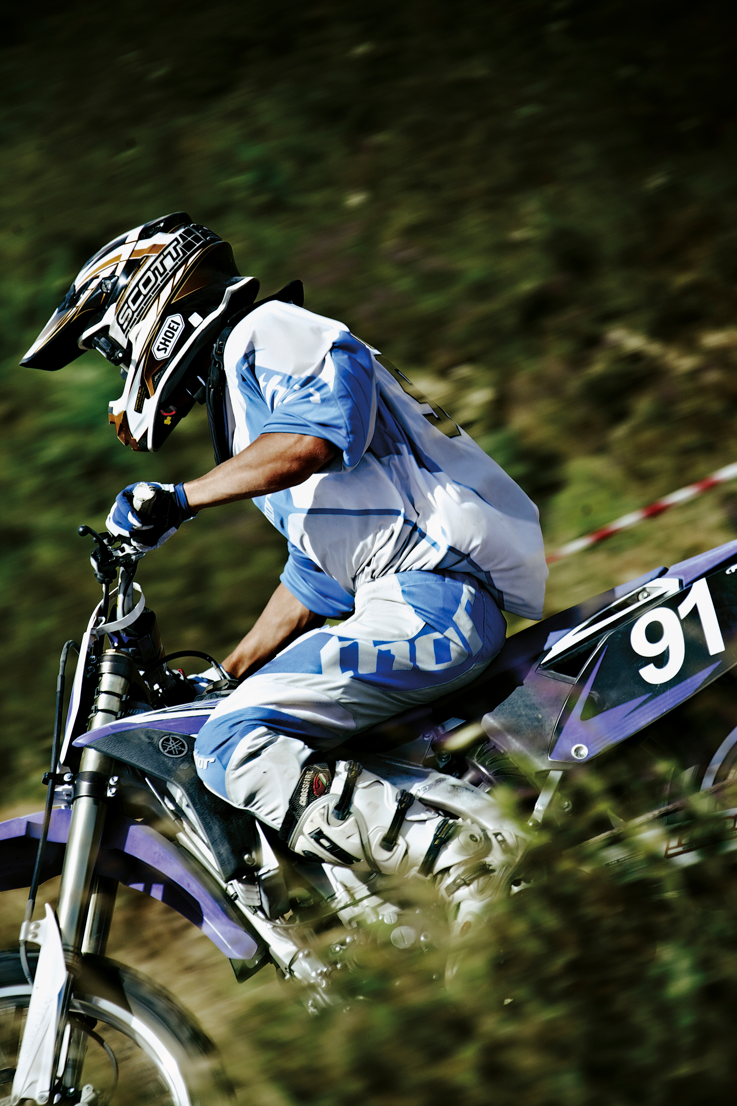 Фотограф Денис Зимин, сьёмка для маркетплейсов в городе Ростове-на-Дон. Выпускные альбомы, фотограф Денис Зимин в городе Ростове-на-Дону