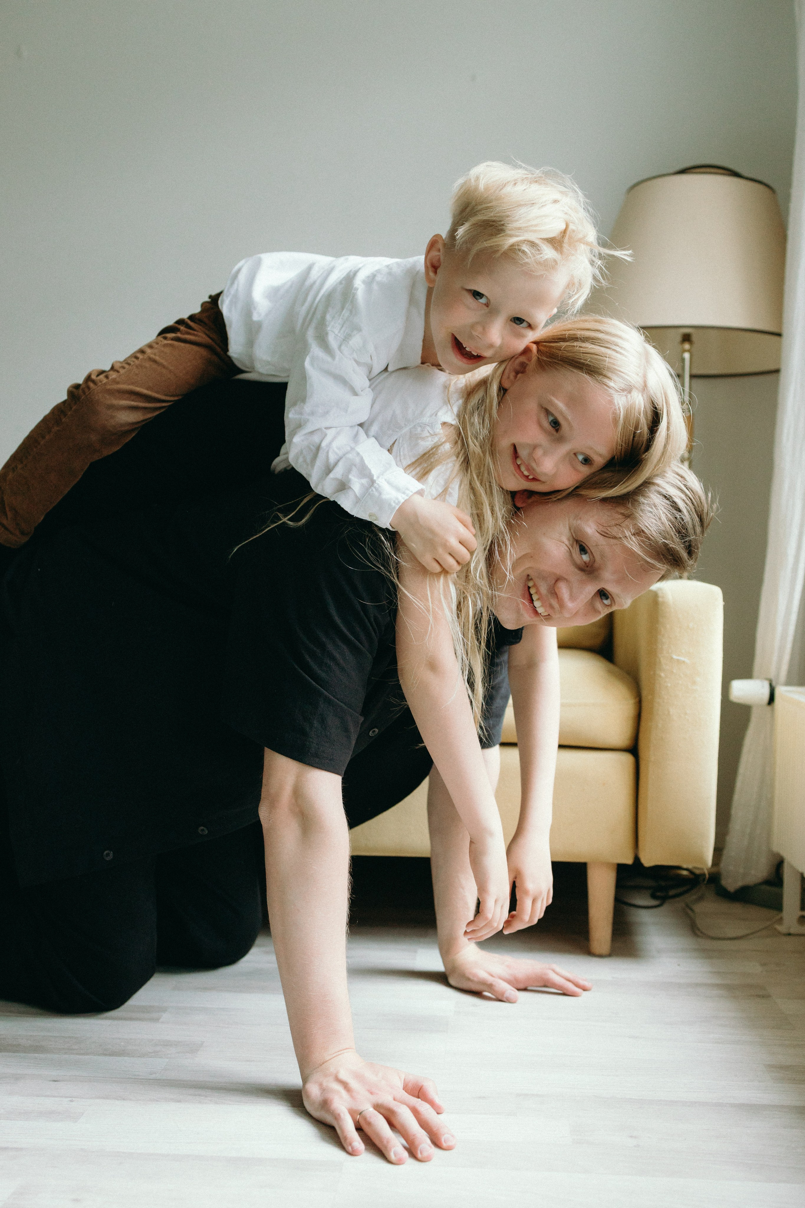 Lovely family. Family and portrait photographer Helsinki