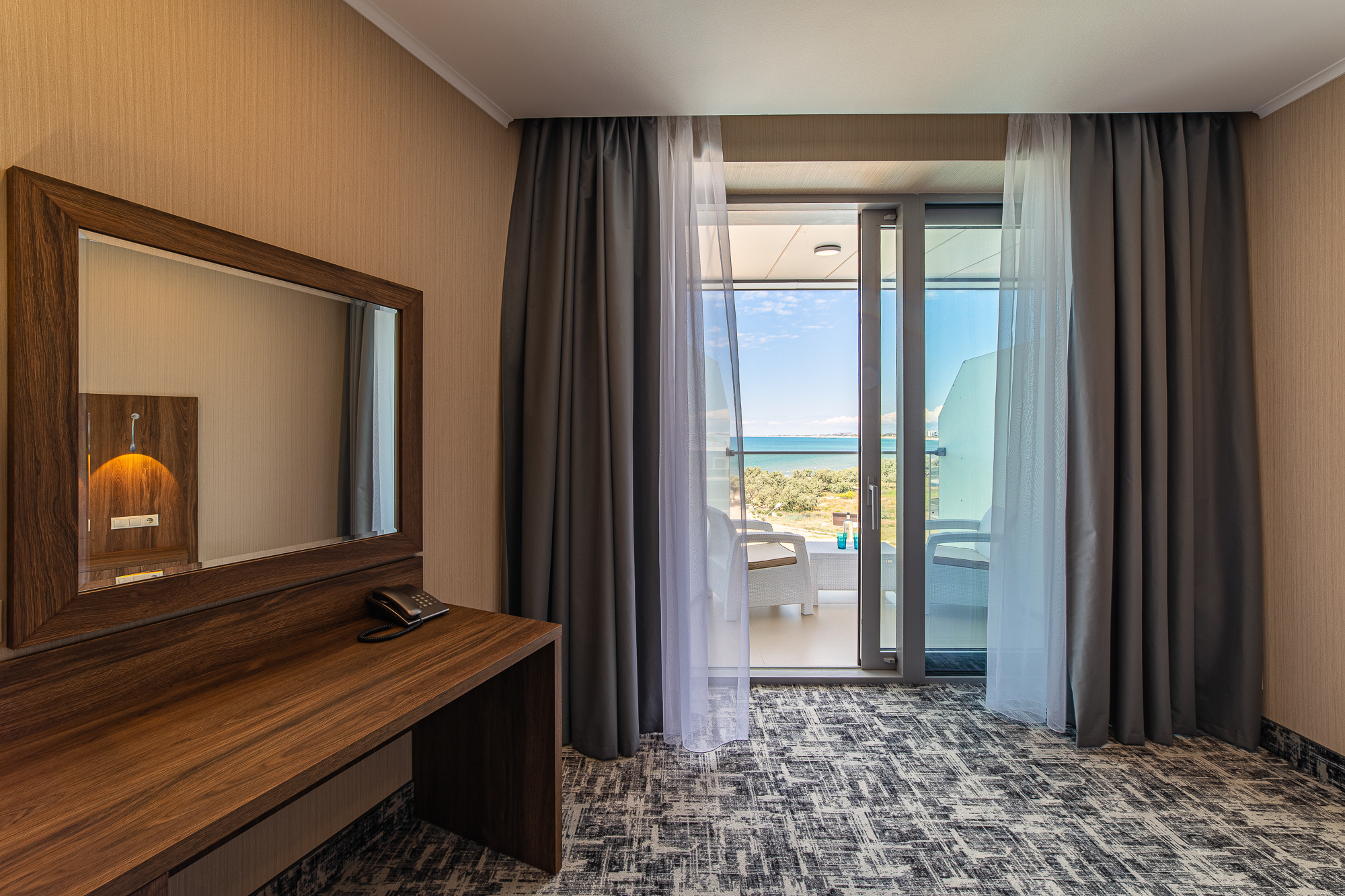 Renatphoto-Профессиональная фотосъёмка отелей под ключ в Анапе. Профессиональная фотосъёмка интерьеров, предметная фотосессия еды для меню г. Анапа