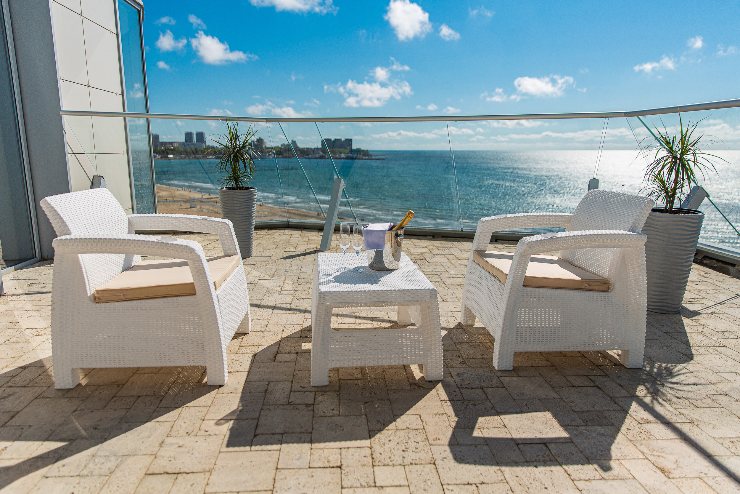 Renatphoto-Профессиональная фотосъёмка отелей под ключ в Анапе. Профессиональная фотосъёмка интерьеров, предметная фотосессия еды для меню г. Анапа