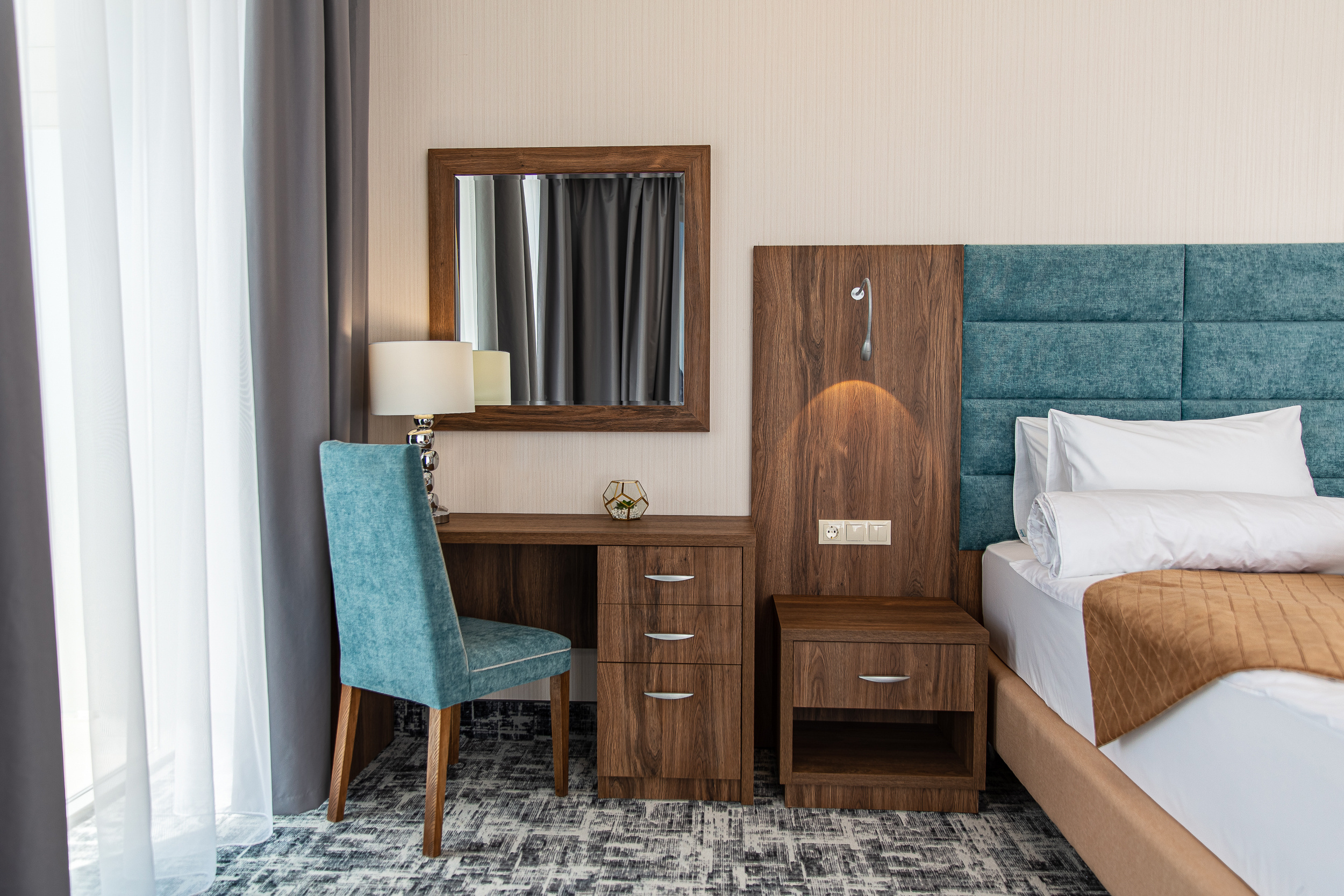 Renatphoto-Профессиональная фотосъёмка отелей под ключ в Анапе. Профессиональная фотосъёмка интерьеров, предметная фотосессия еды для меню г. Анапа