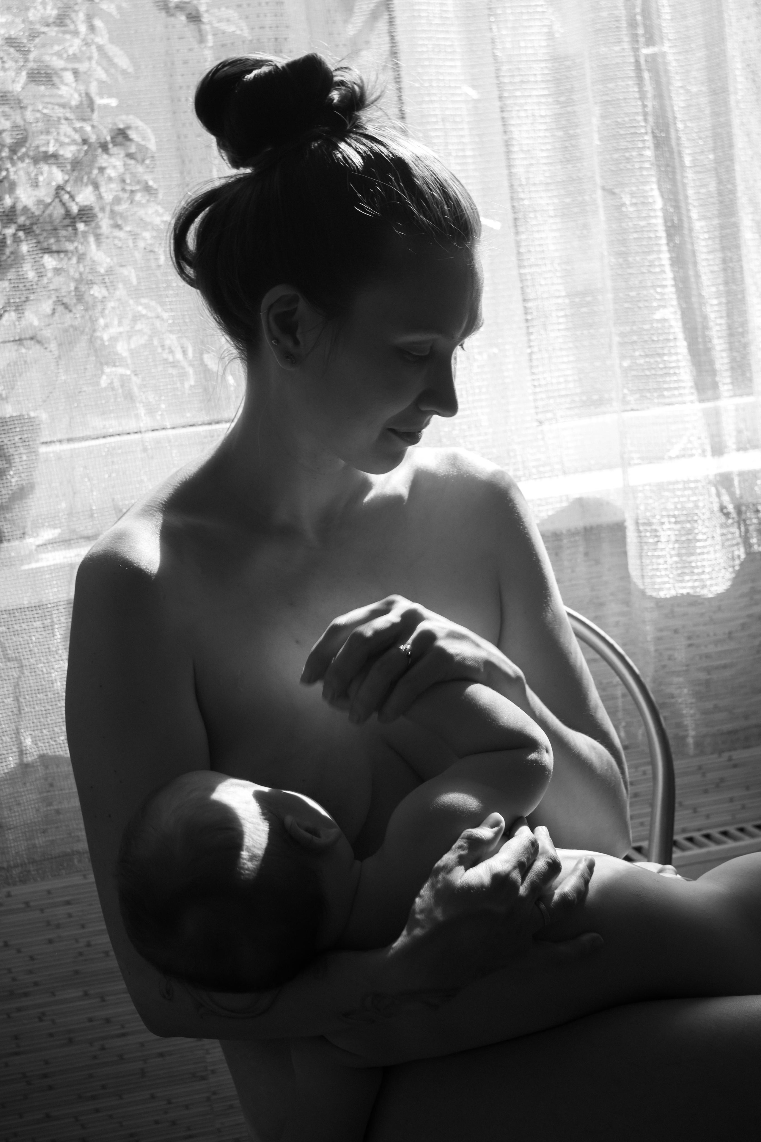 Материнство (18+). Фотограф в Москве Лера Юдина