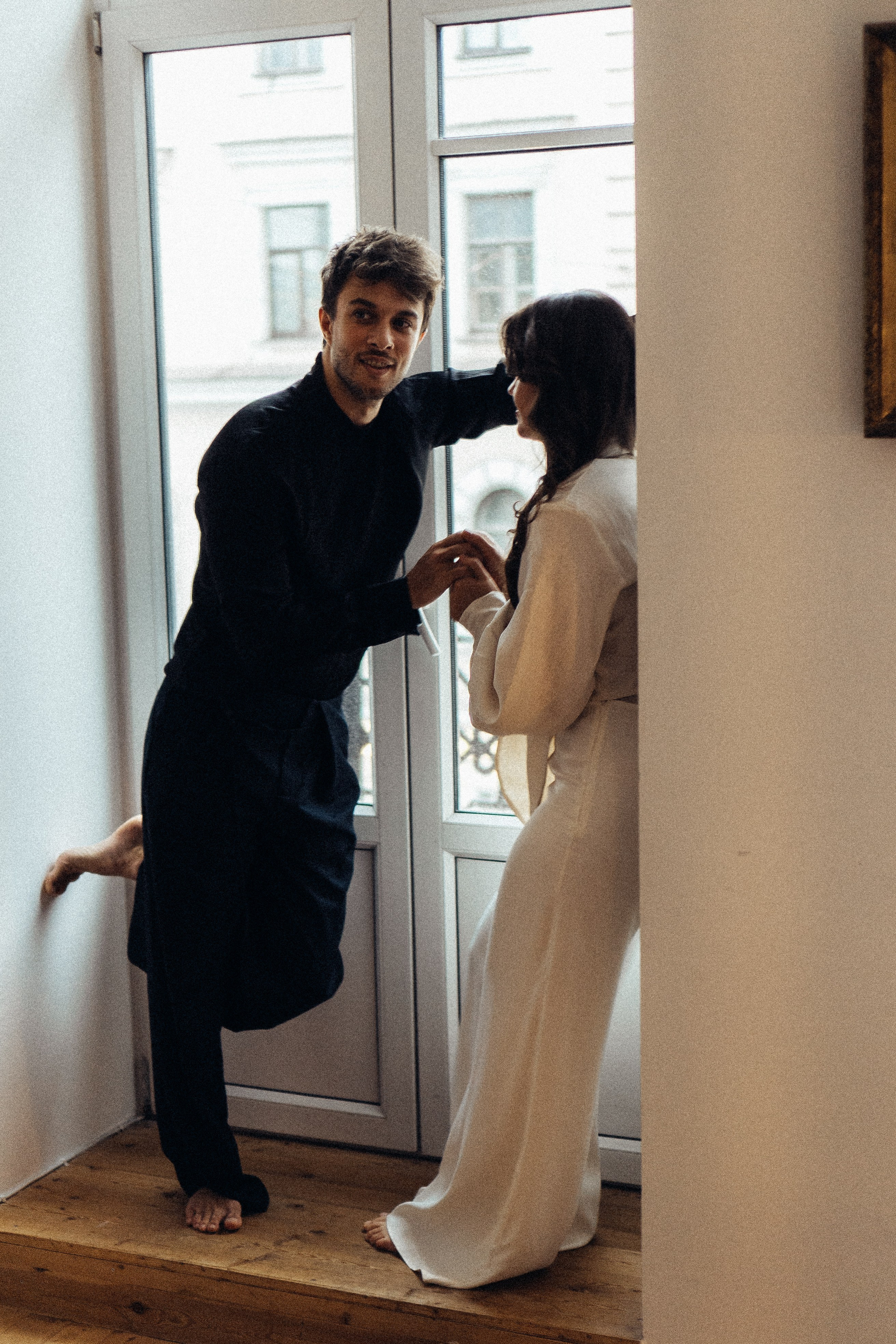 УТРО ЖЕНИХА И НЕВЕСТЫ В ПИТЕРСКОЙ КВАРТИРЕ И СЬЕМКА С СВАДЕБНЫХ ОБРАЗАХ. Профессиональный фотограф, Санкт-Петербург — Виктория Богомолова