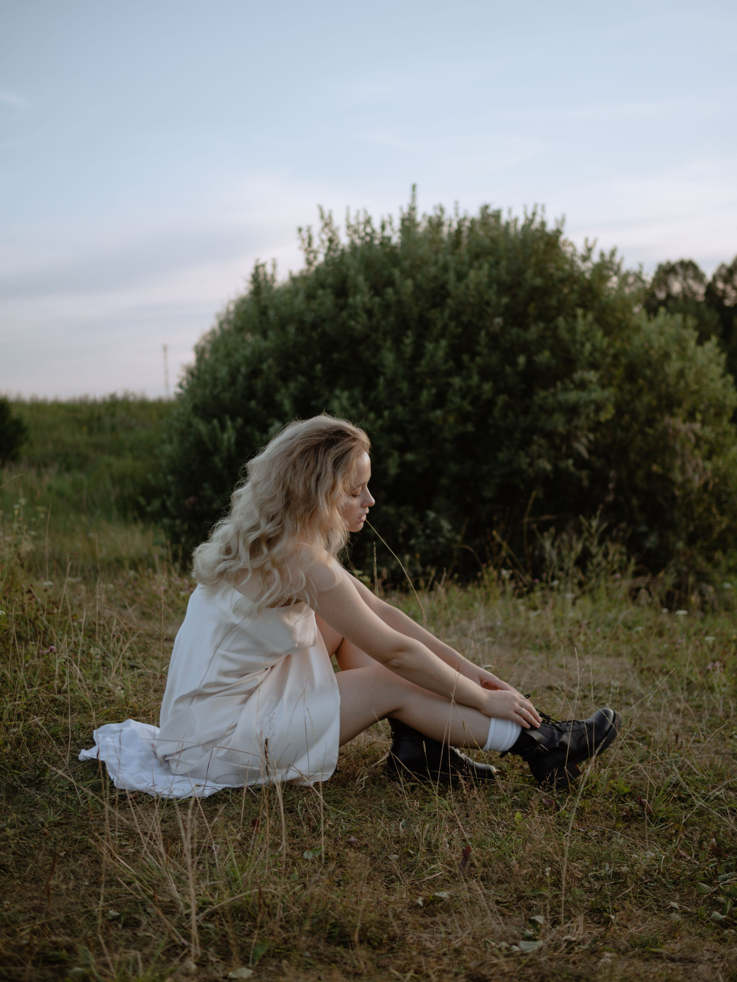 Альбина в поле. Фотограф в Нижнем Новгороде, Сарове и Москве. Оля Фролова