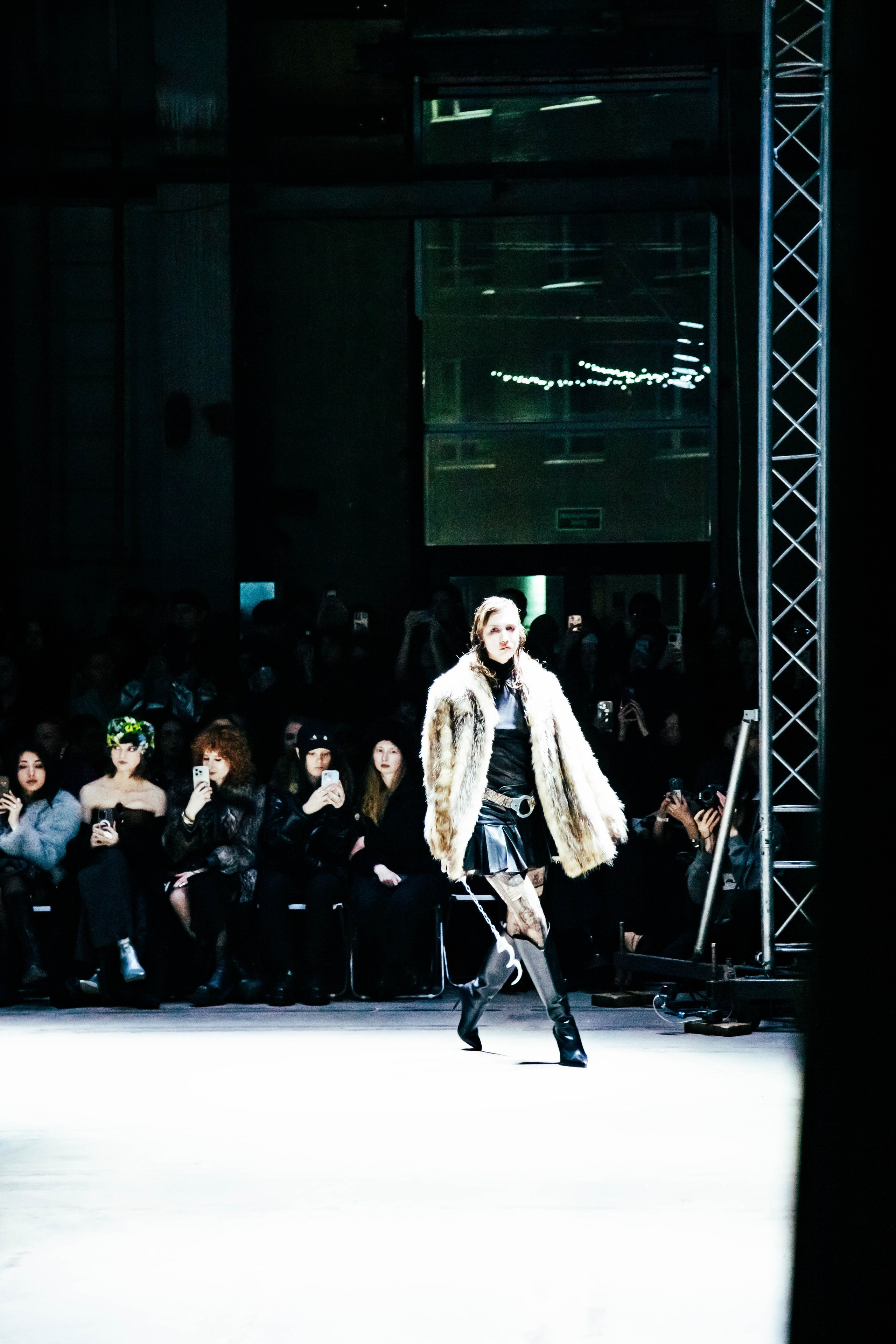 AUXI HAOS. Коммерческий Фотограф Виктор Фоменых