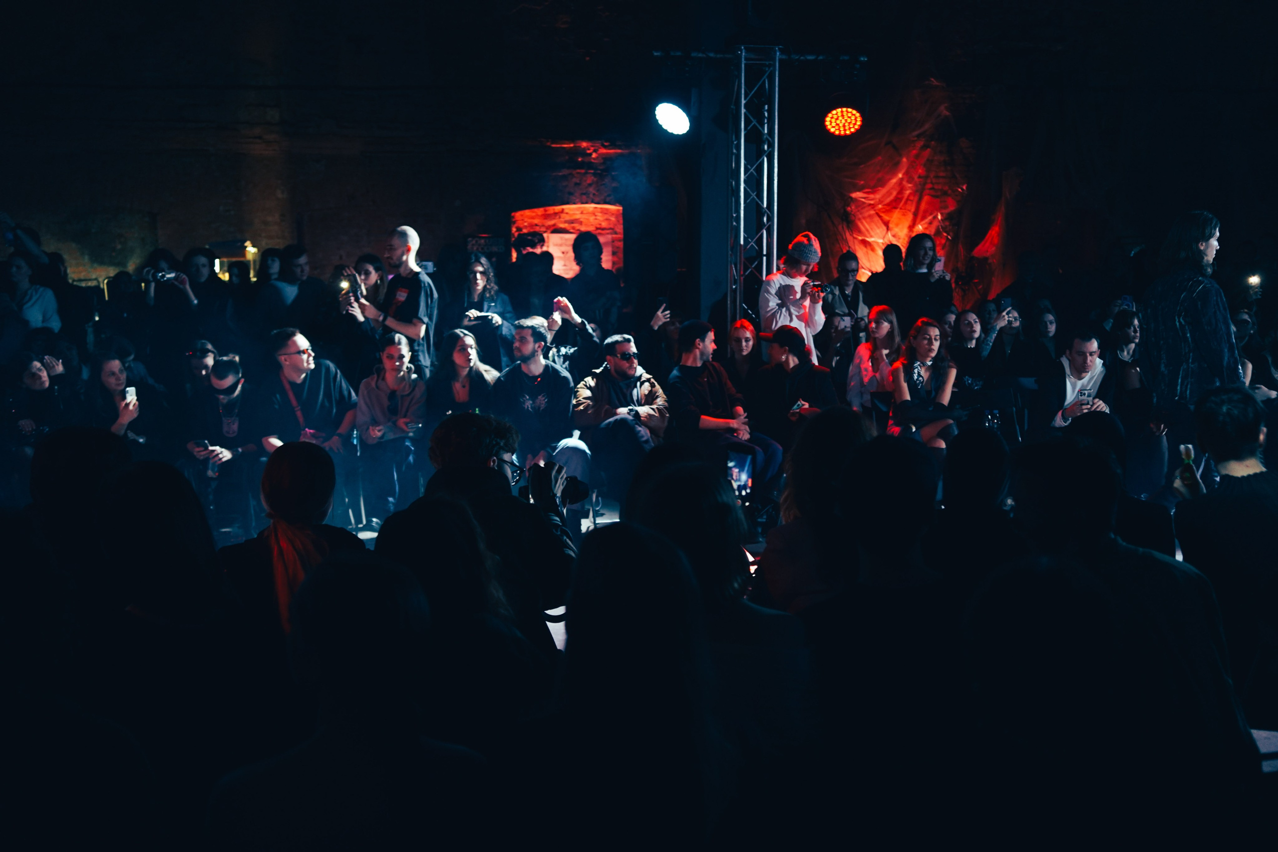 AUXI NOISE. Коммерческий Фотограф Виктор Фоменых