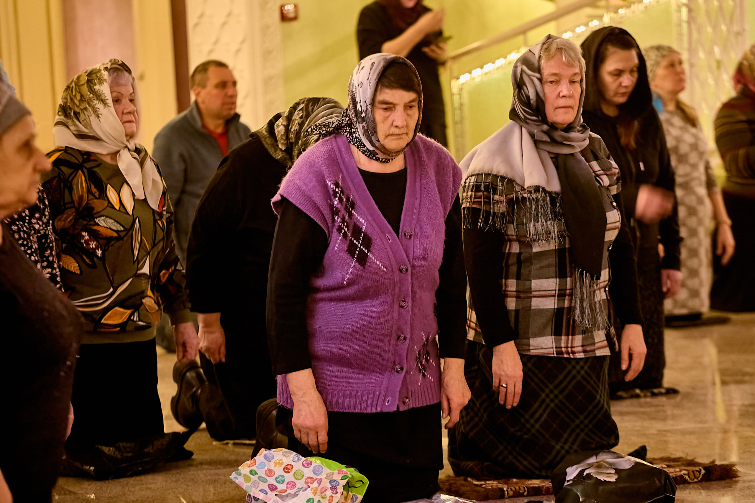 Фотографии Взрослый портрет в храме