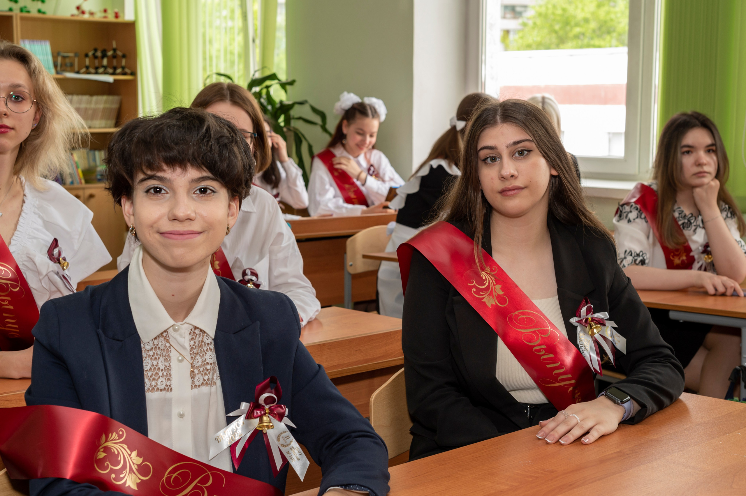 Последний звонок Школа 1412. Детский и семейный фотограф г. Москва Оксана Катаджи