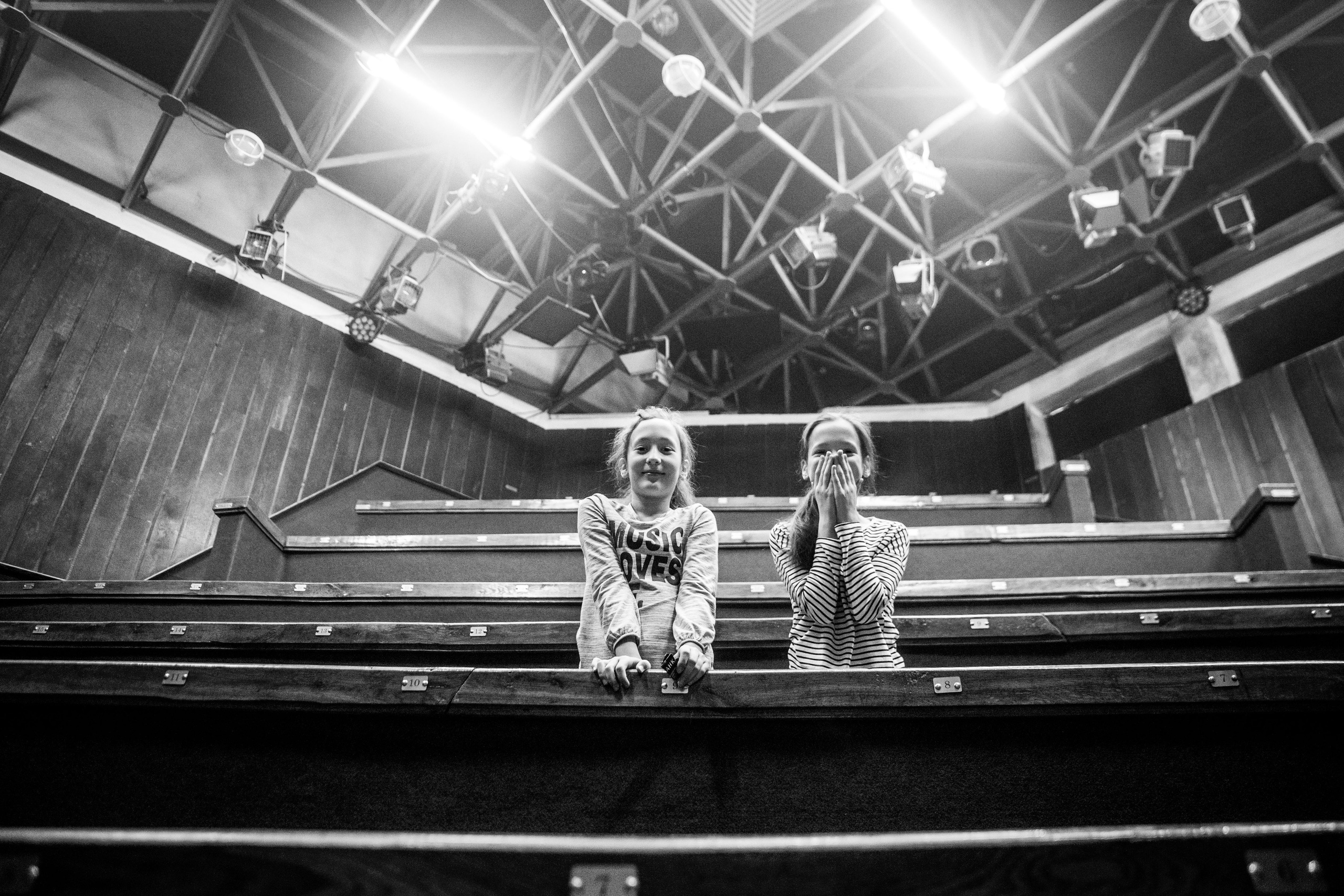 Елена, Серафима и Вика. Семейная фотосессия. Евпатория. Храм, море, театр. Фотограф в Крыму