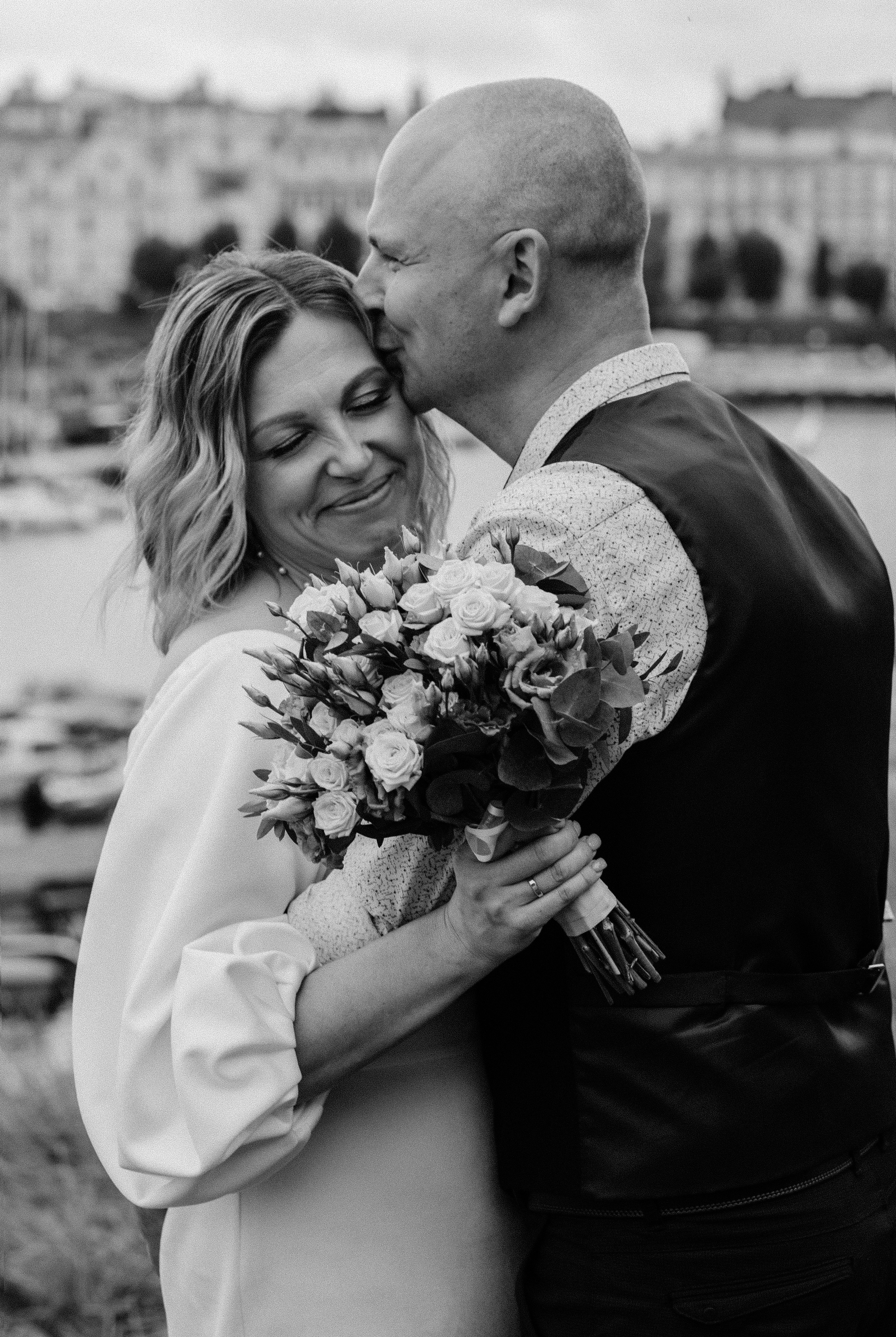 ЕЛЕНА и РОМАН | B&W | Выборг. Фотограф в Выборге | Юлия Басырова