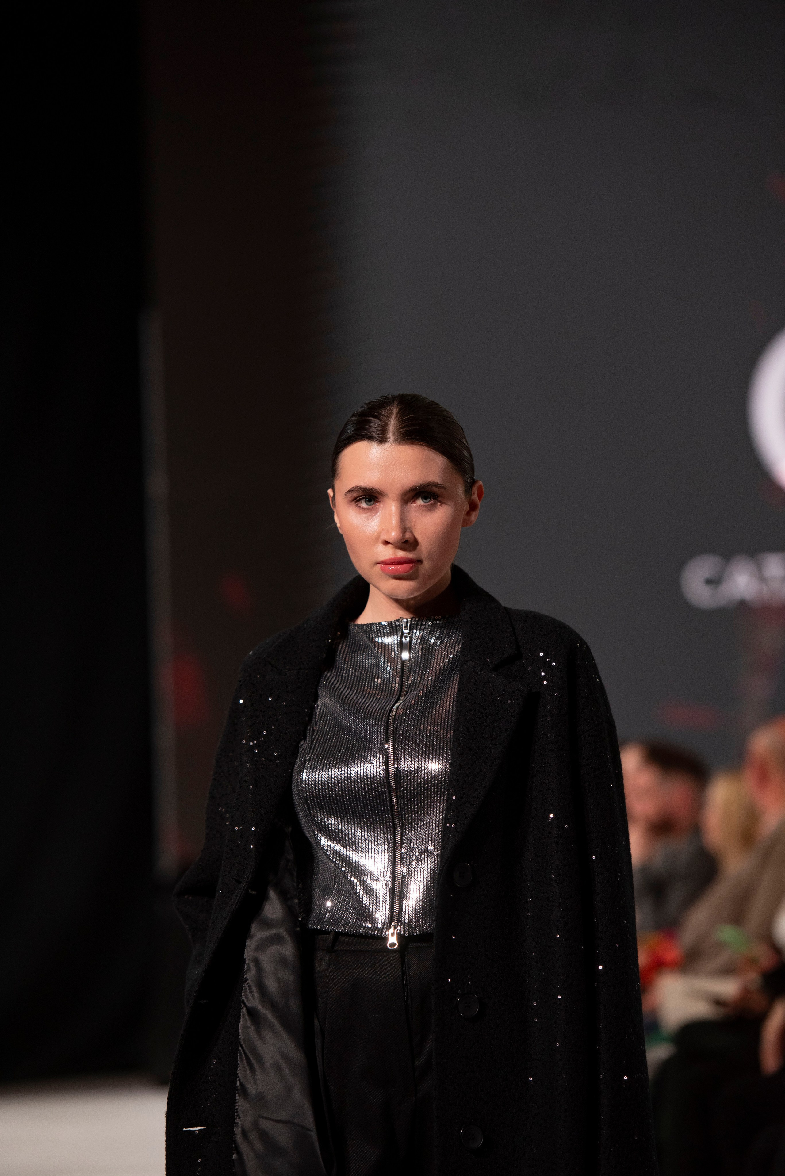 Фотограф на модельный показ. Свадебный, семейный, фэшн фотограф, школьный фотограф в Сочи