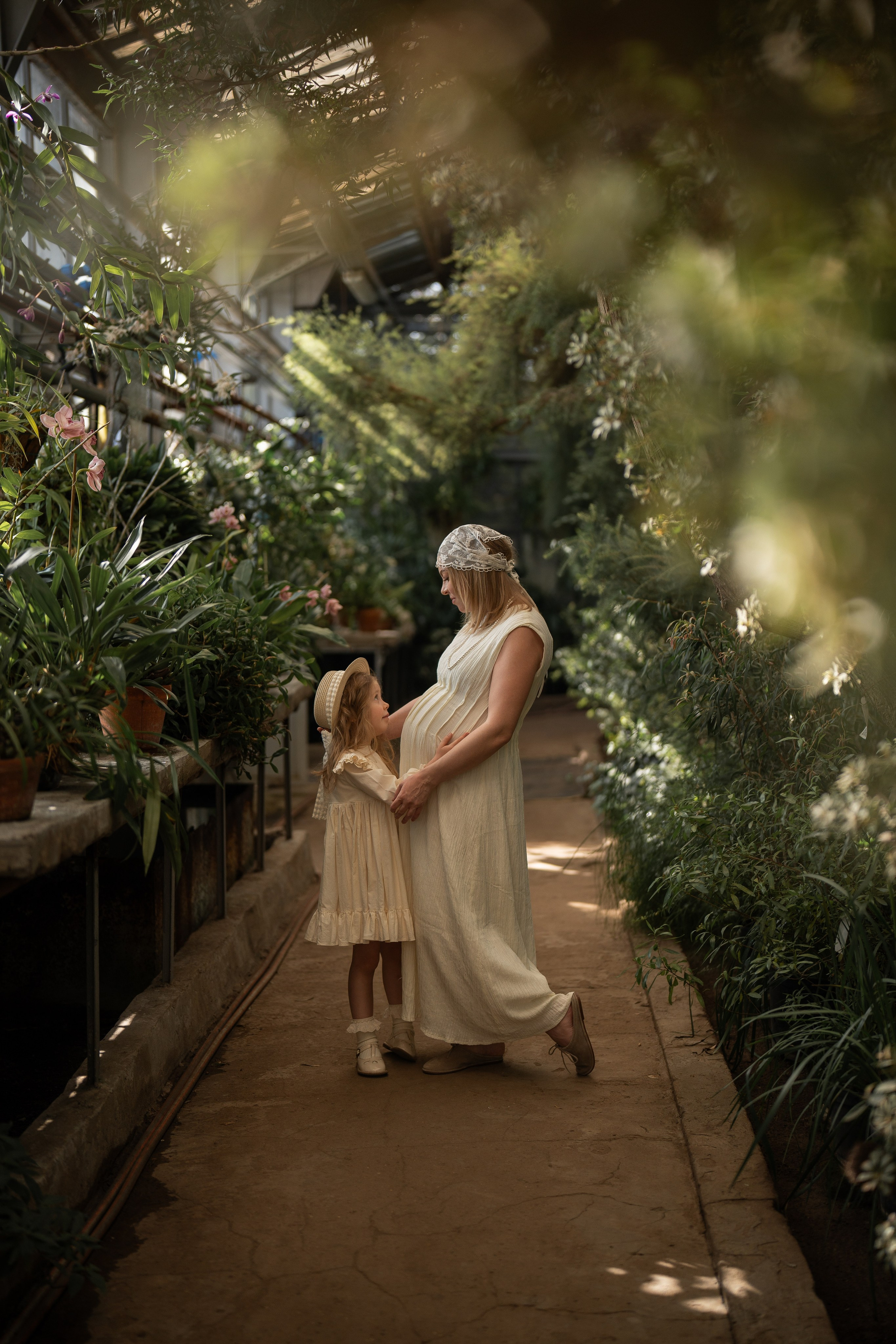 Василек с мамой. Фондовая оранжерея. Семейный и детский фотограф в Сергиев Посаде, Хотьково Якимчук Любовь