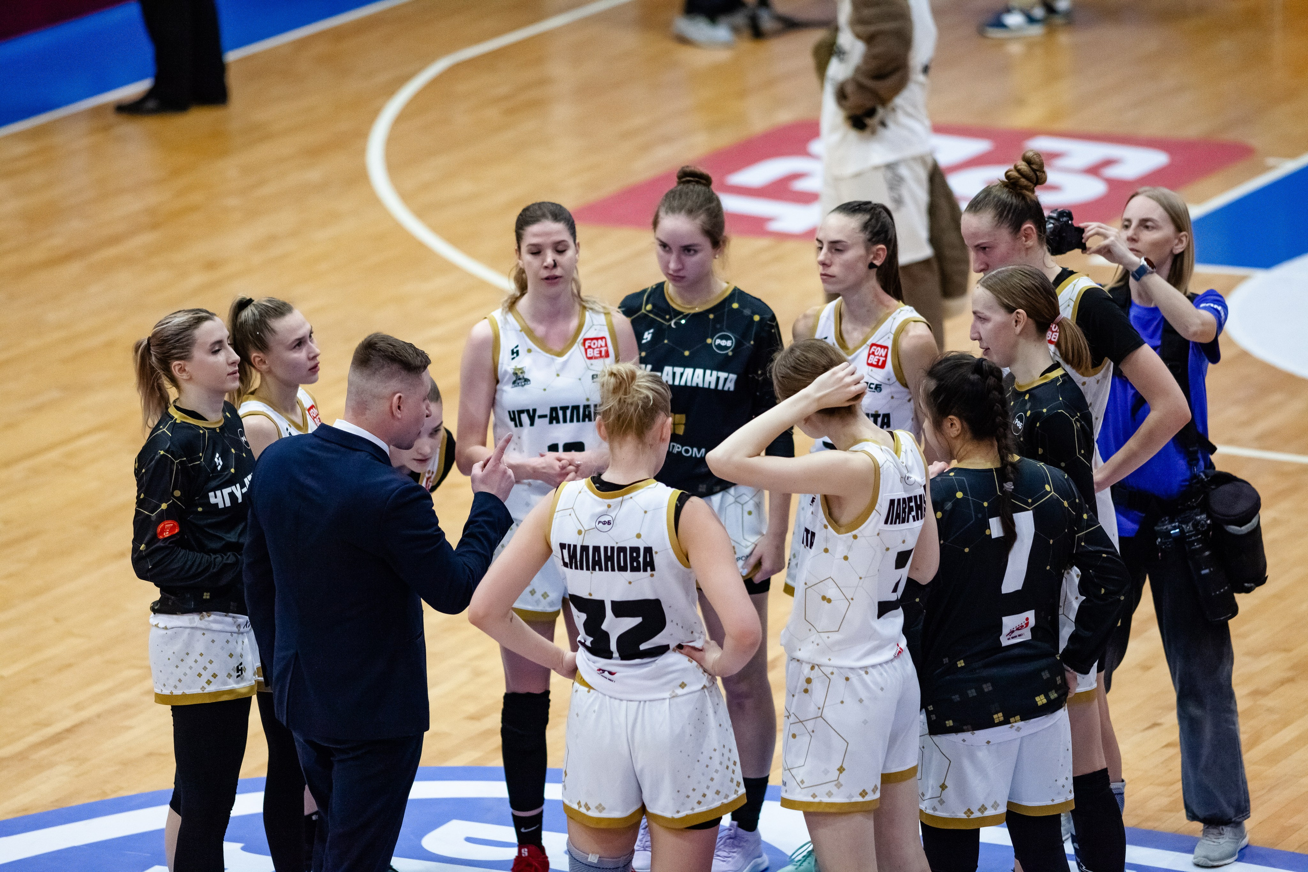 ЧГУ-Атланта — Славянка. Фотография