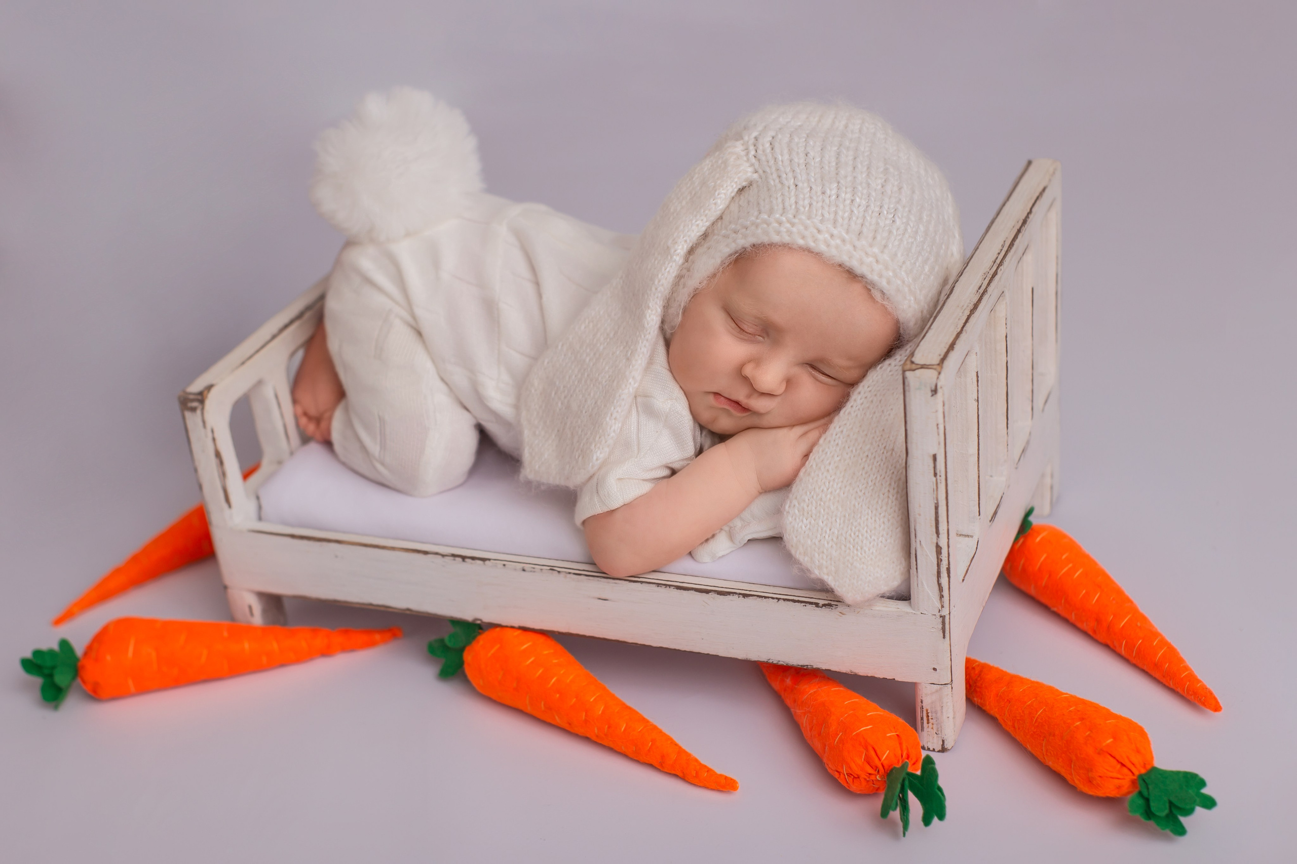 Новорождённые. Оля Март. Фотограф новорождённых город Лида. Фотограф на годик в Лиде