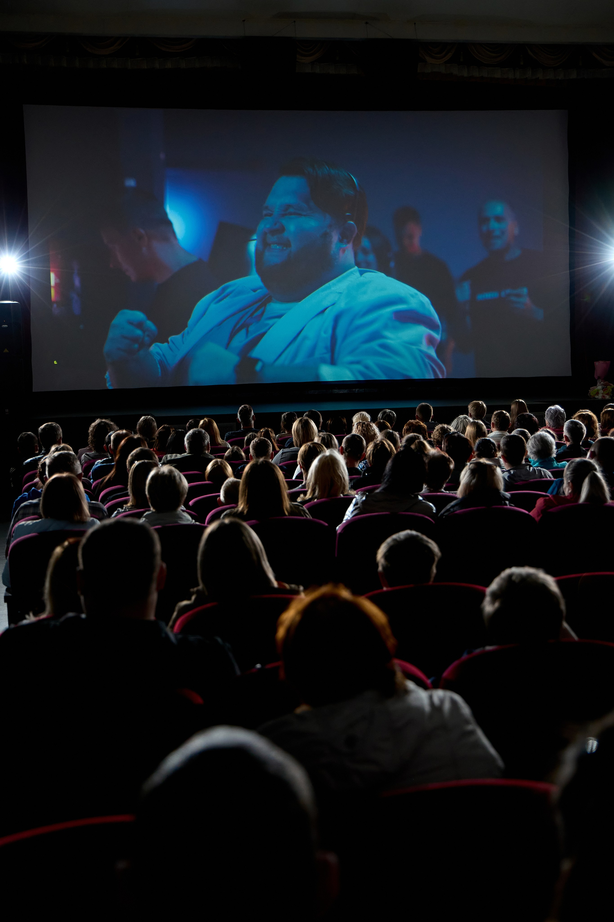 Кинопоказ, дима красилов, киностудия горького. Свадебный репортажный и фуд фотограф в Барнауле Гайфулин Виталий