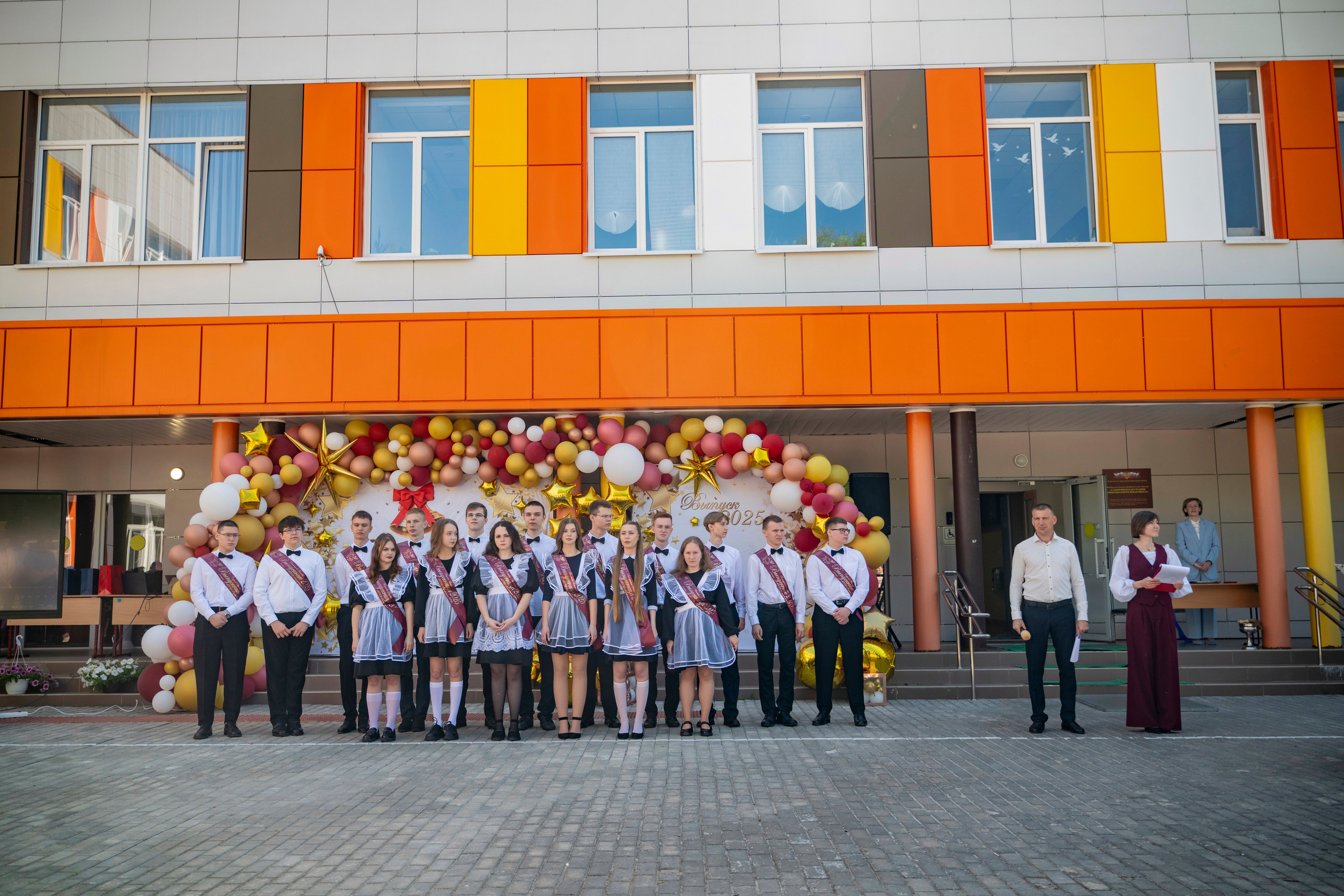 Последний звонок 11 класс. Фотограф самых запоминающихся моментов Вашей жизни