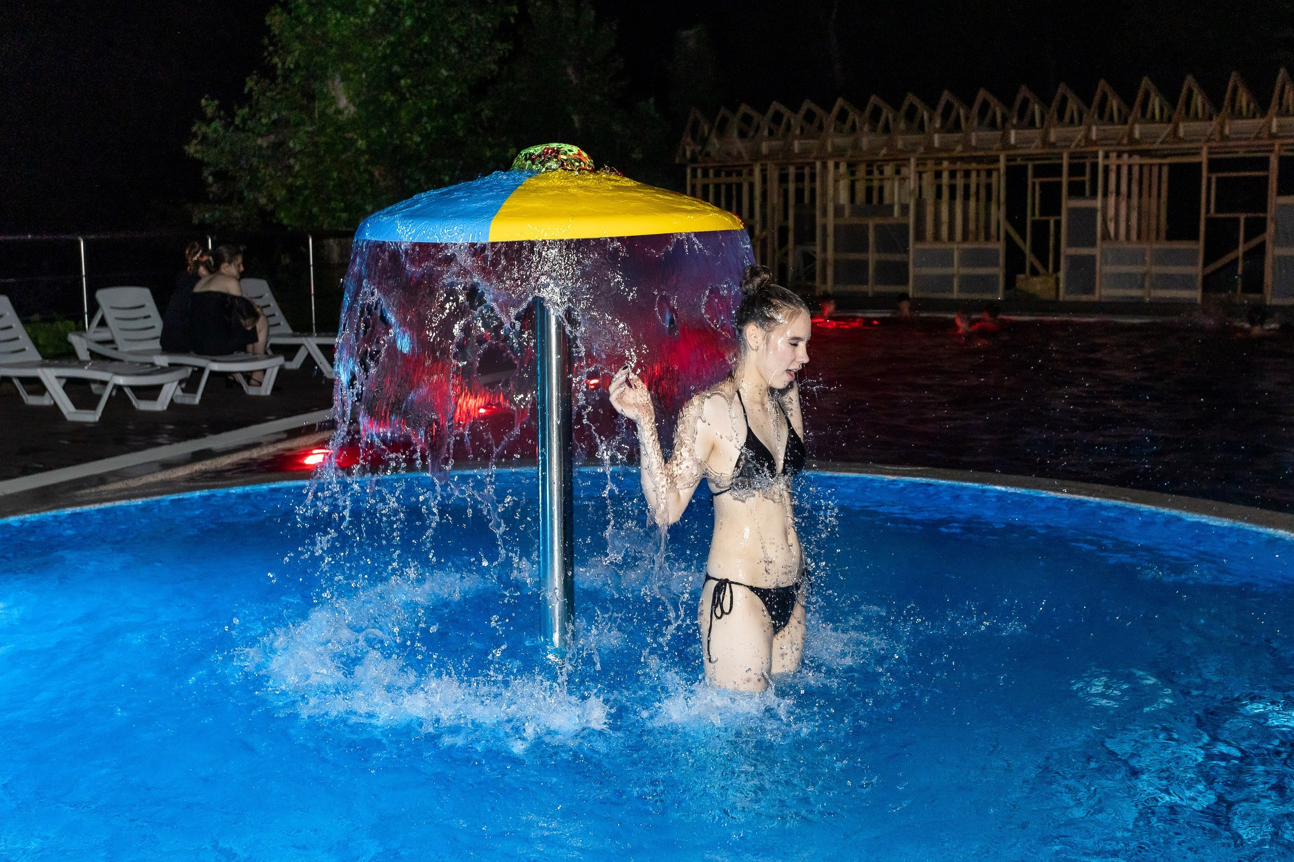 Вручение аттестата и выпускной вечер. Выпускные альбомы Майкоп, Краснодар Елена Золотарева