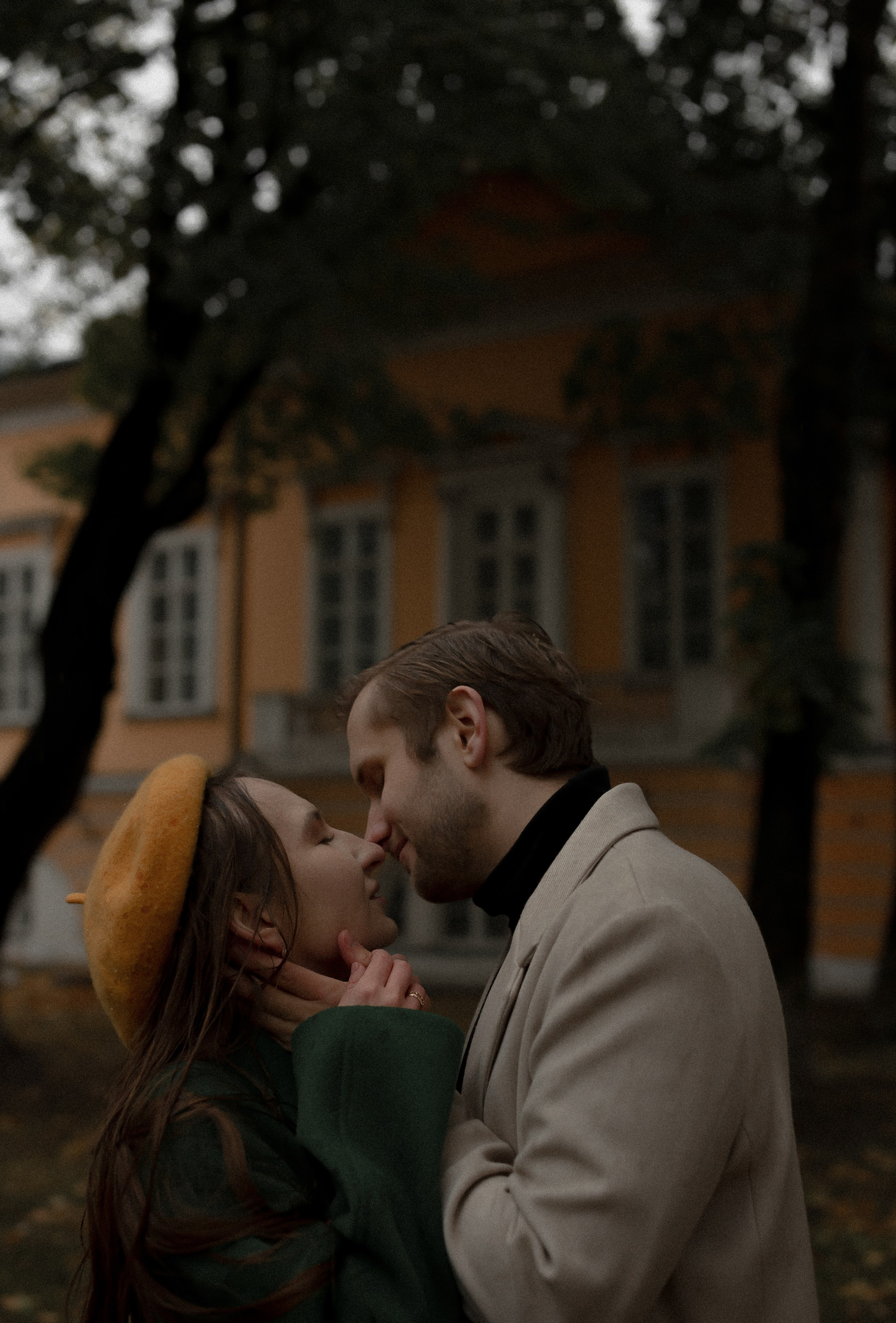 «Под звуки дождя». Твой проводник в мир ушедших эпох, романтики и женственности